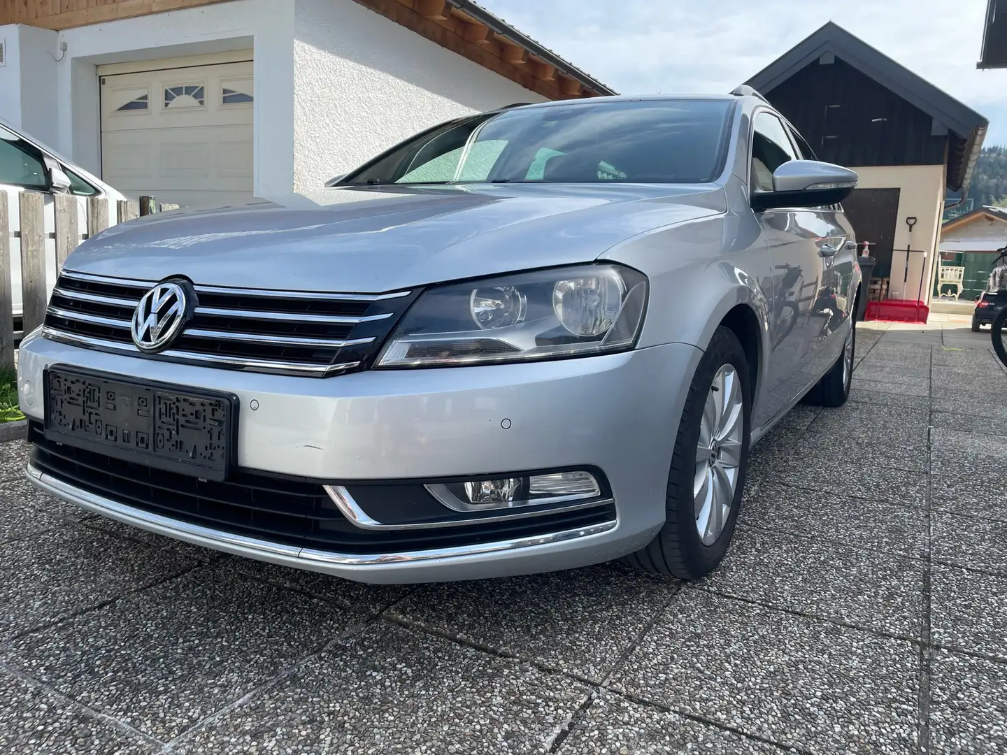 Volkswagen Passat Variant Comfortline BMT 2,0 TDI DPF DSG Silber - 1