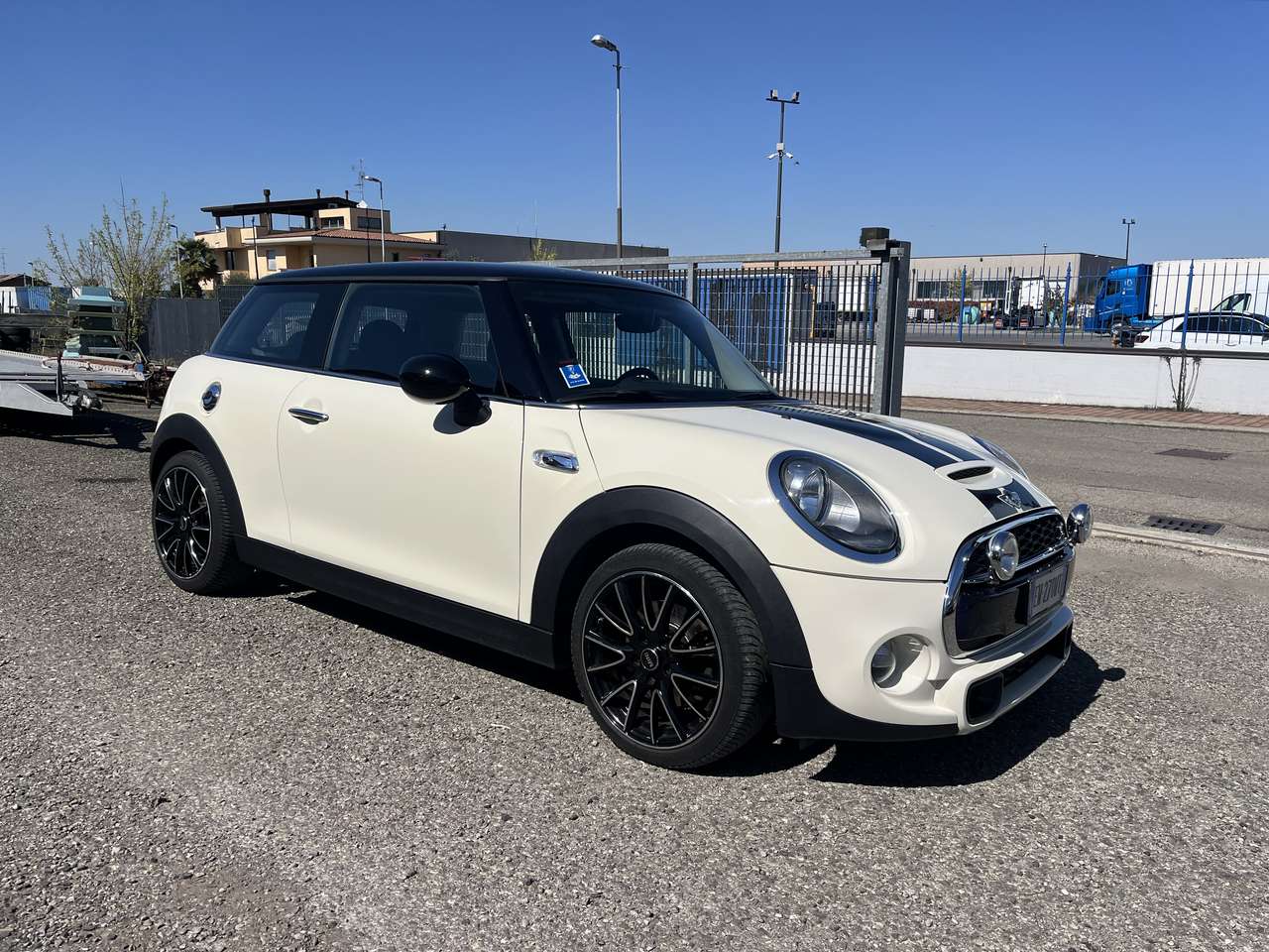 MINI Cooper S 2.0 Turbo 3p auto JCW (allestimento+scarico)