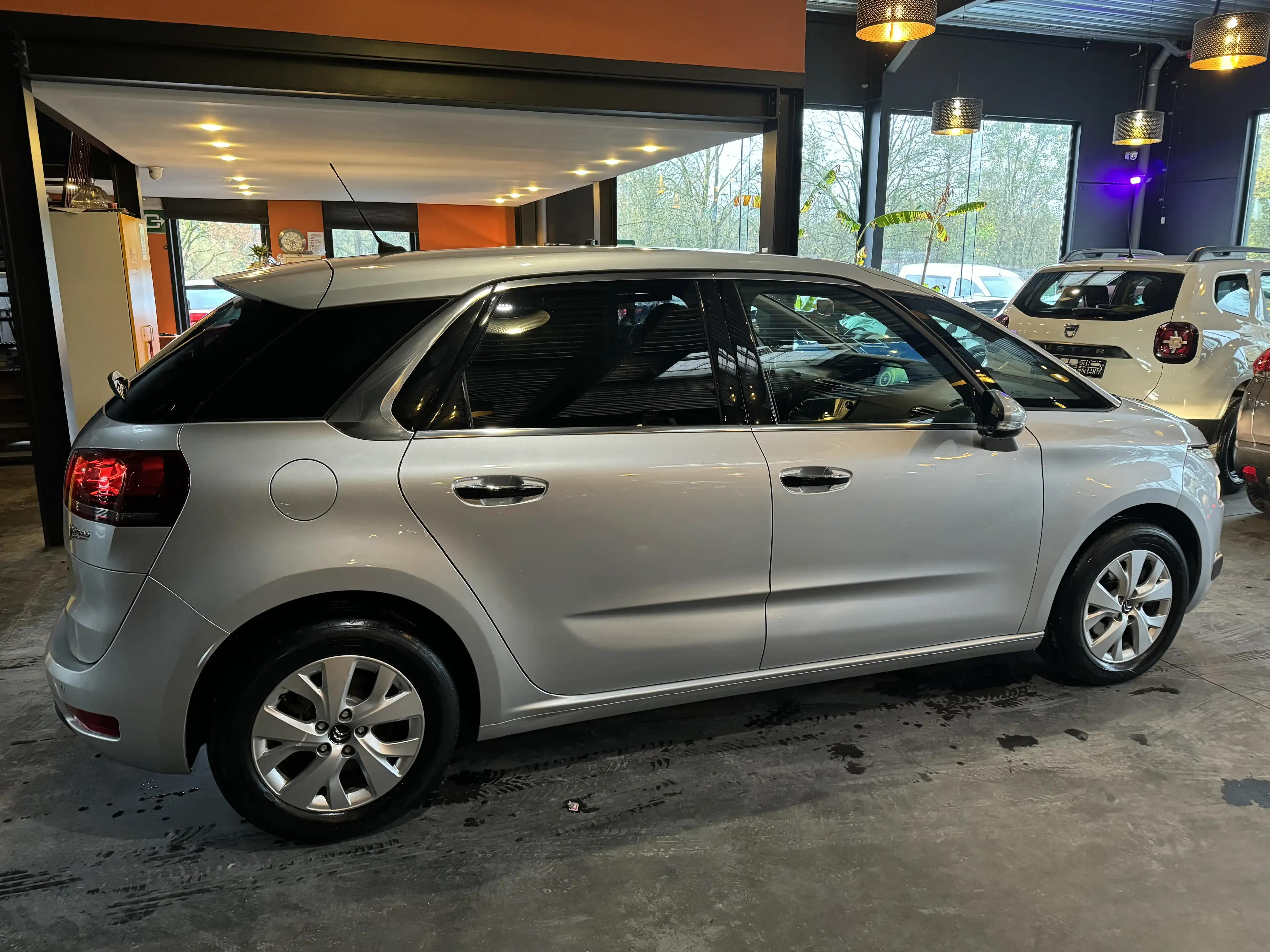 Citroen C4 Picasso 1.2 - A/C - MEDIA/TEL - NAVI - START&STOP -LIM/REG — photo 10