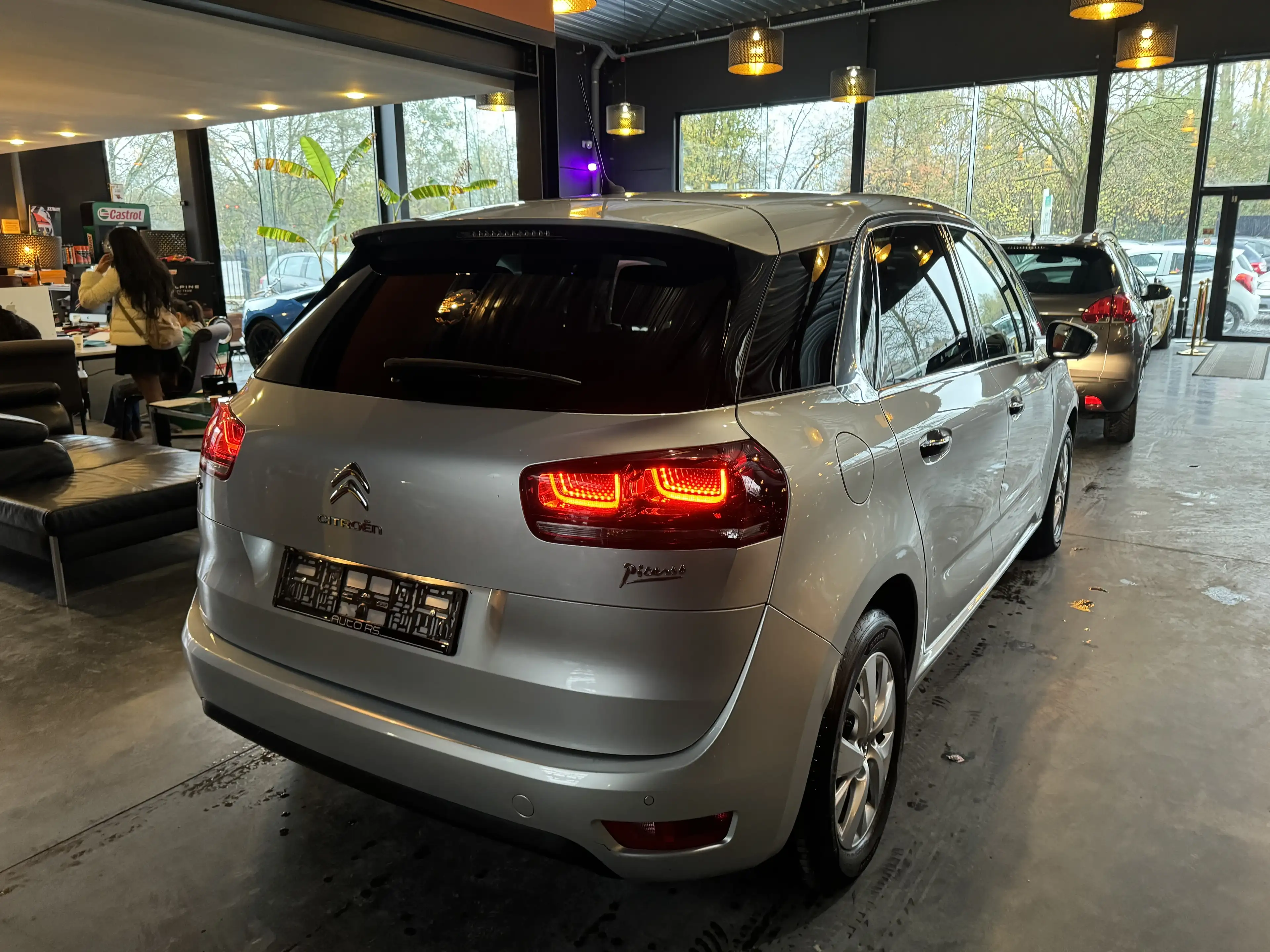 Citroen C4 Picasso 1.2 - A/C - MEDIA/TEL - NAVI - START&STOP -LIM/REG — photo 9