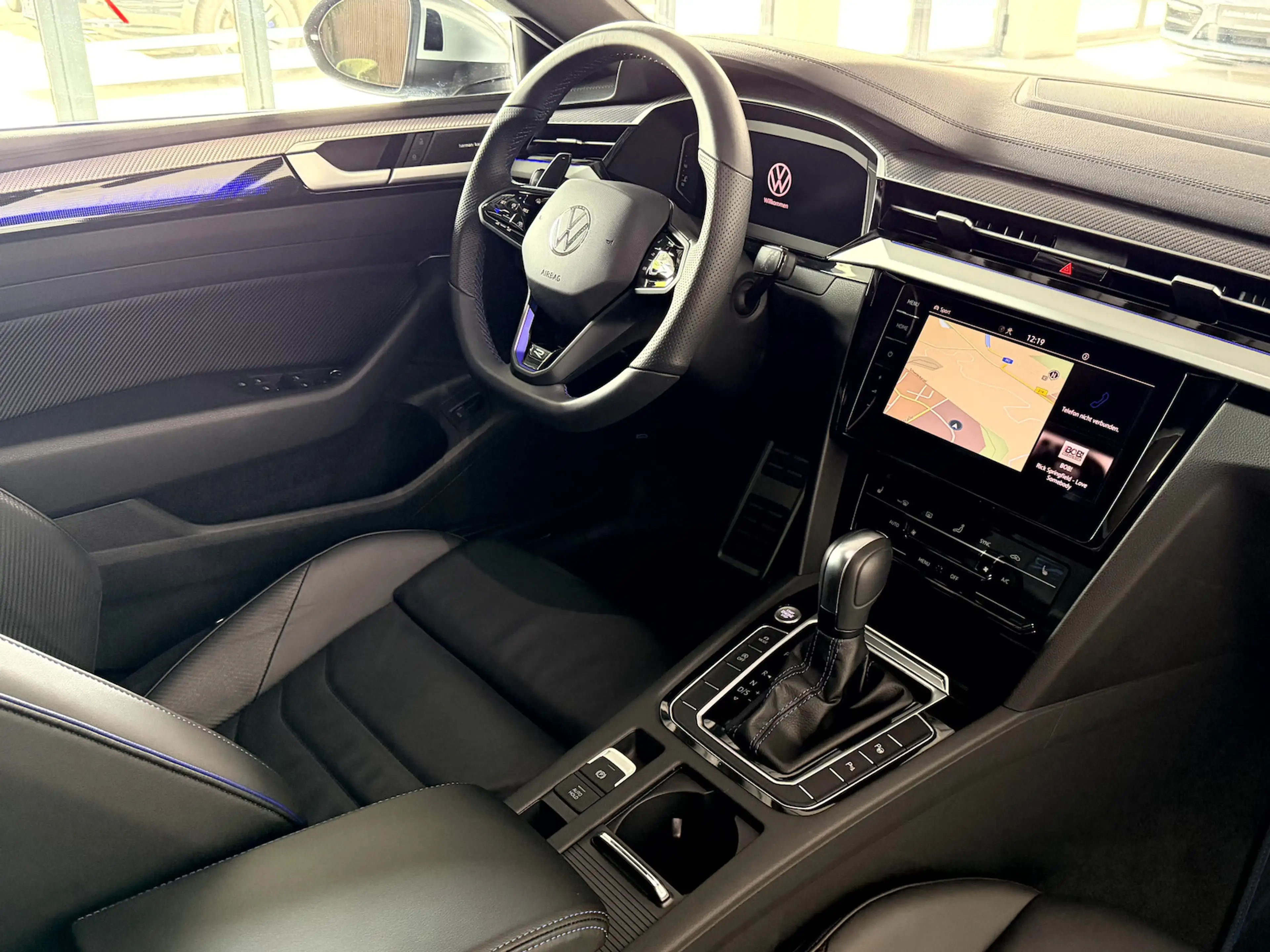 Volkswagen Arteon Shooting Brake R 2.0 TSI*IQ*Pano*AHK*H&K* — photo 12