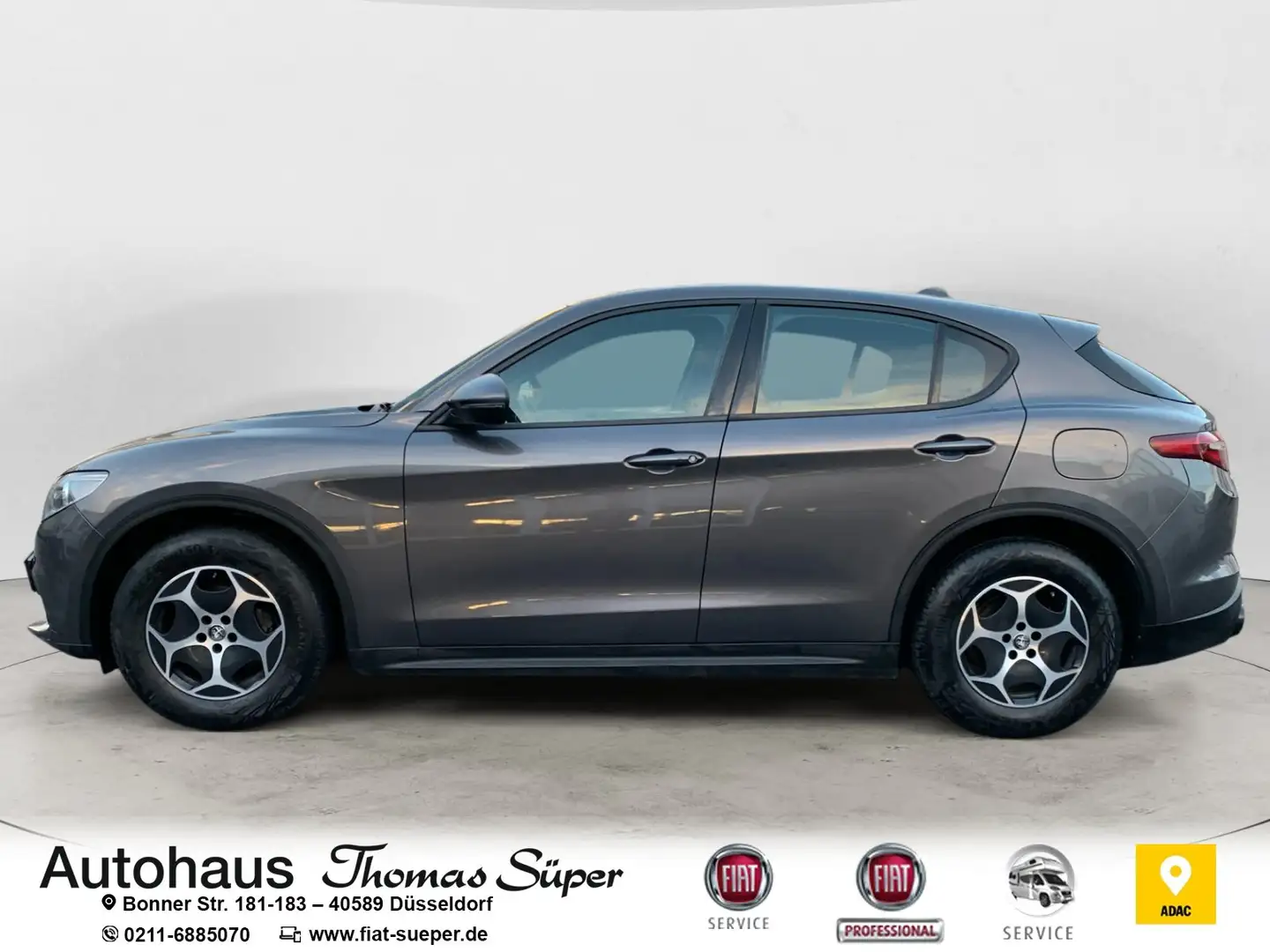 Alfa Romeo Stelvio Q4 Navigation LED Rückfahrkamera Grau - 2