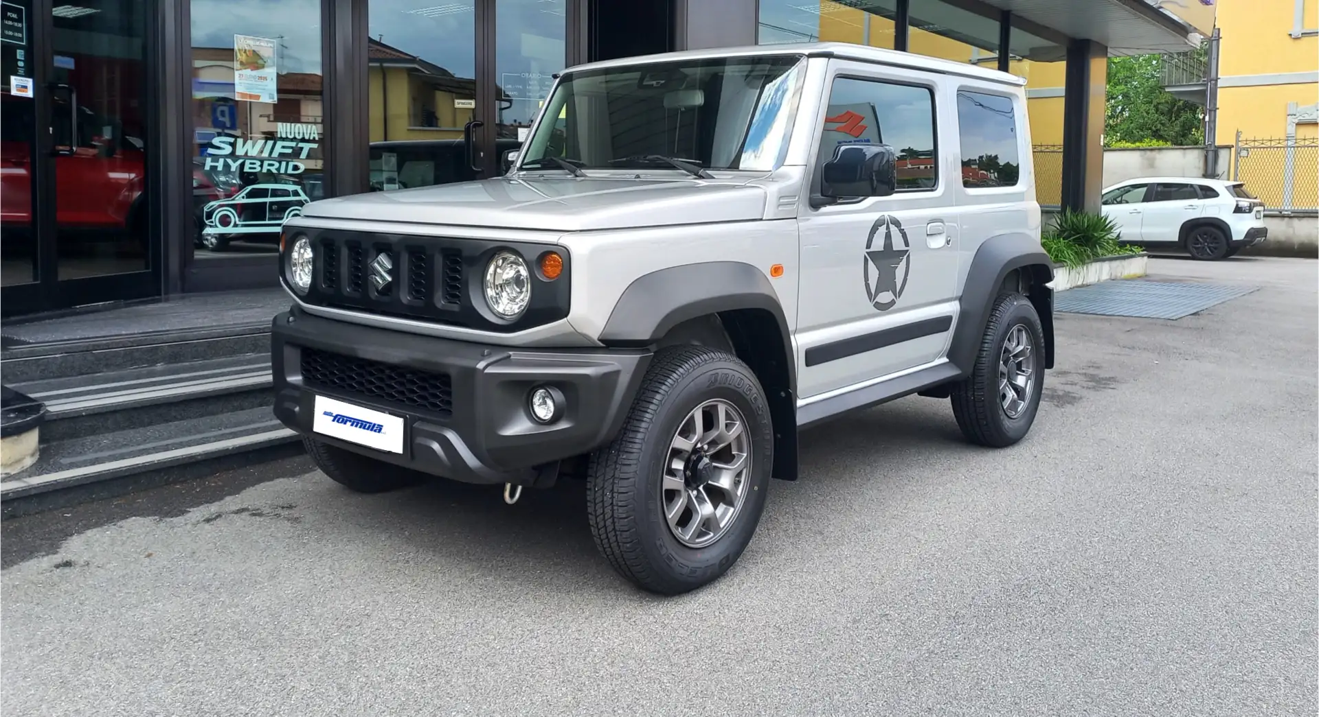 Suzuki Jimny 1.5 TOP 4X4 4 POSTI Argento - 1