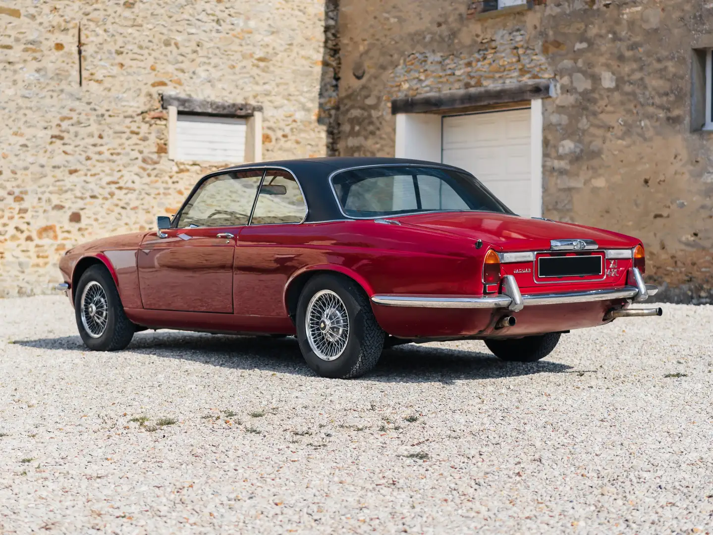 Jaguar XJ6 Coupé 4.2 Rouge - 2