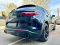 Alfa Romeo Stelvio 2.2 T B-Tech Q4 210CV Auto -FULL OPTIONAL- Zwart - thumbnail 4