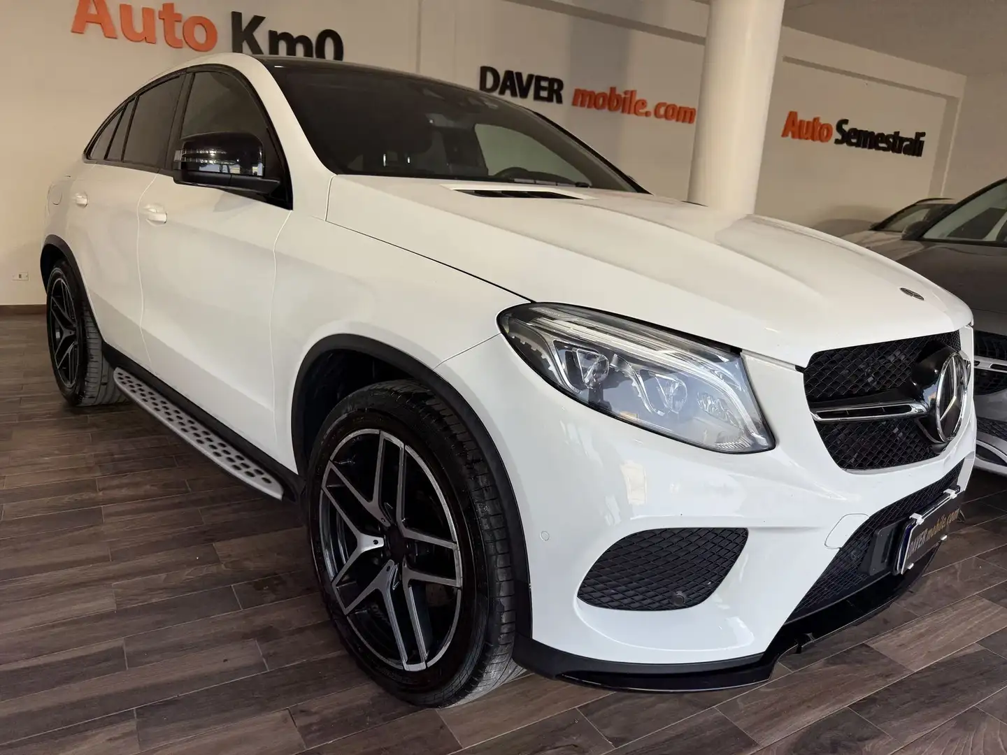 Mercedes-Benz GLE 350 GLE 350 d 4Matic Coupé Premium Plus Bianco - 1