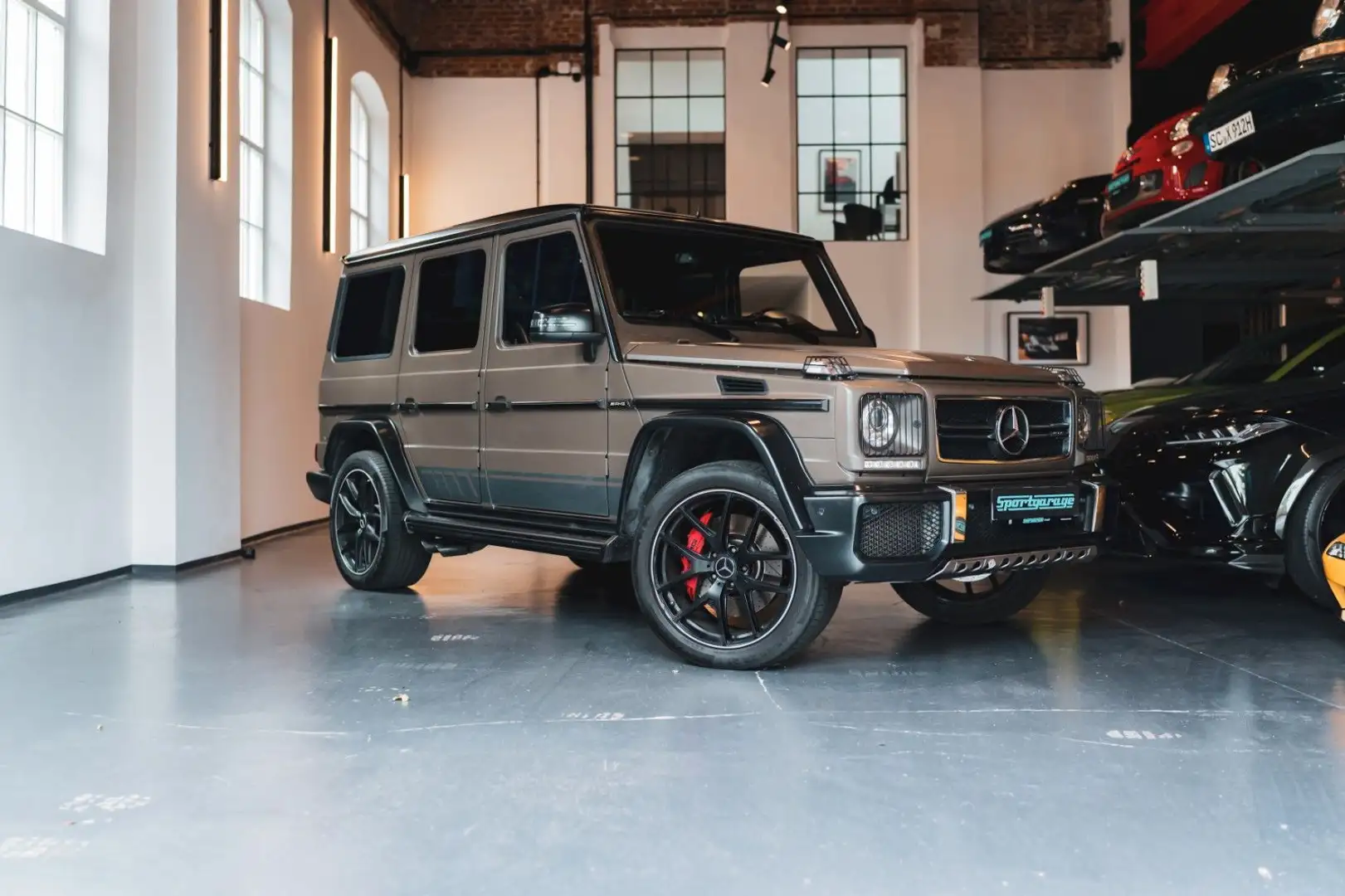 Mercedes-Benz G 63 AMG *EDITION 463 / GELBOLIV MAGNO* Amarillo - 1