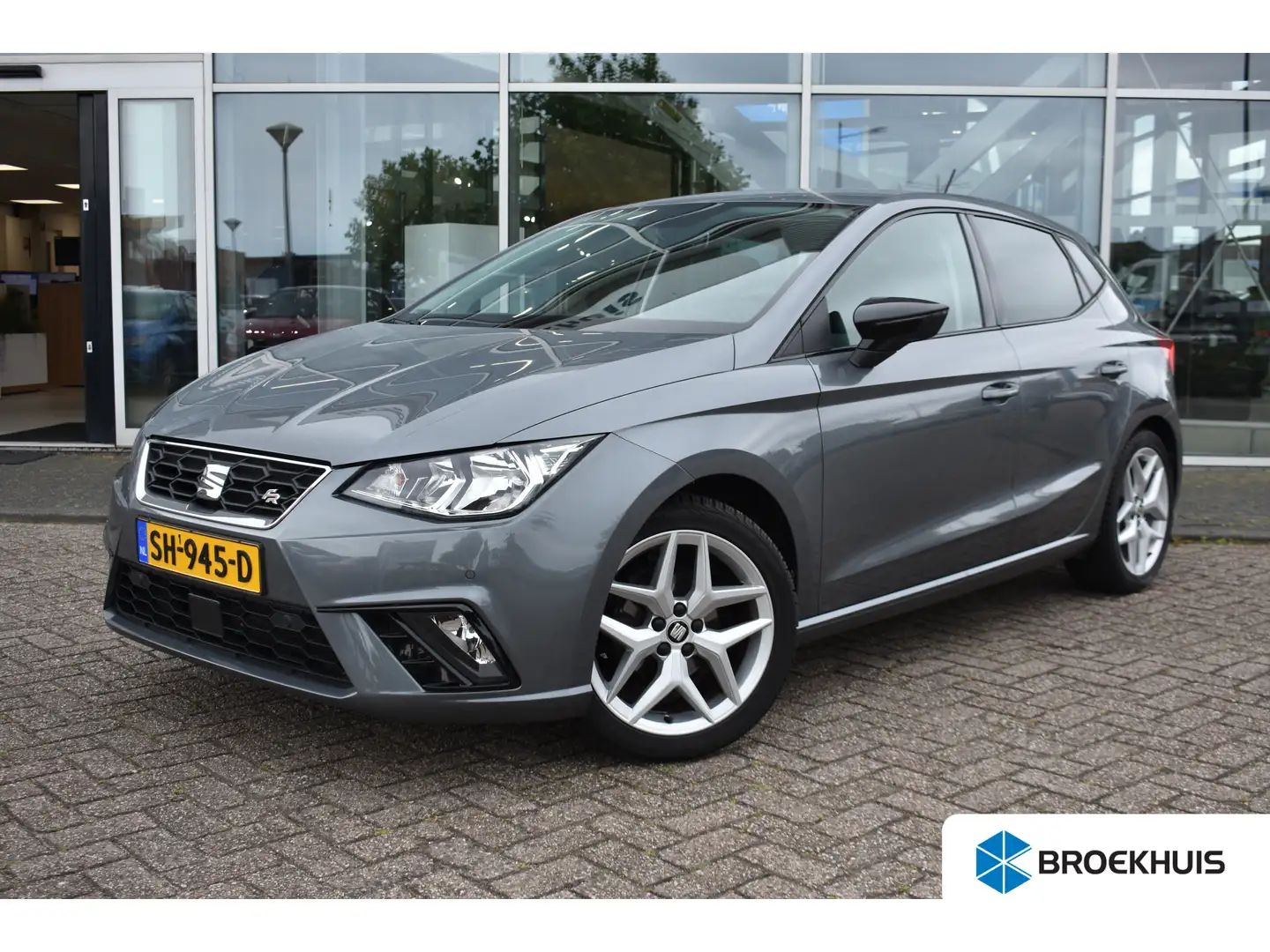 SEAT Ibiza 1.0 TSI FR Business Intense | NAVIGATIE | 17 INCH Gris - 1