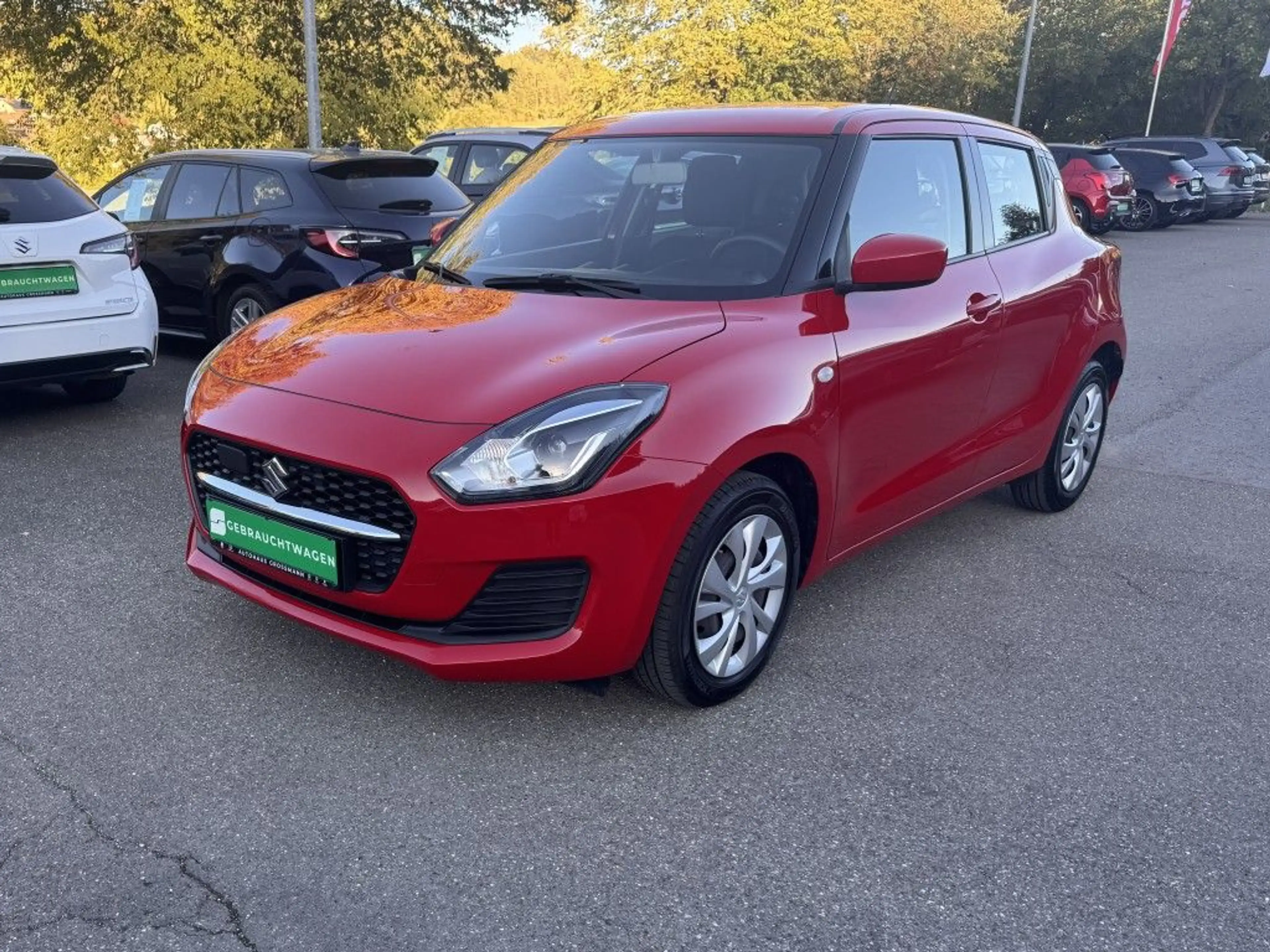 Suzuki Swift 1.2 Dualjet Hybrid Club — photo 2