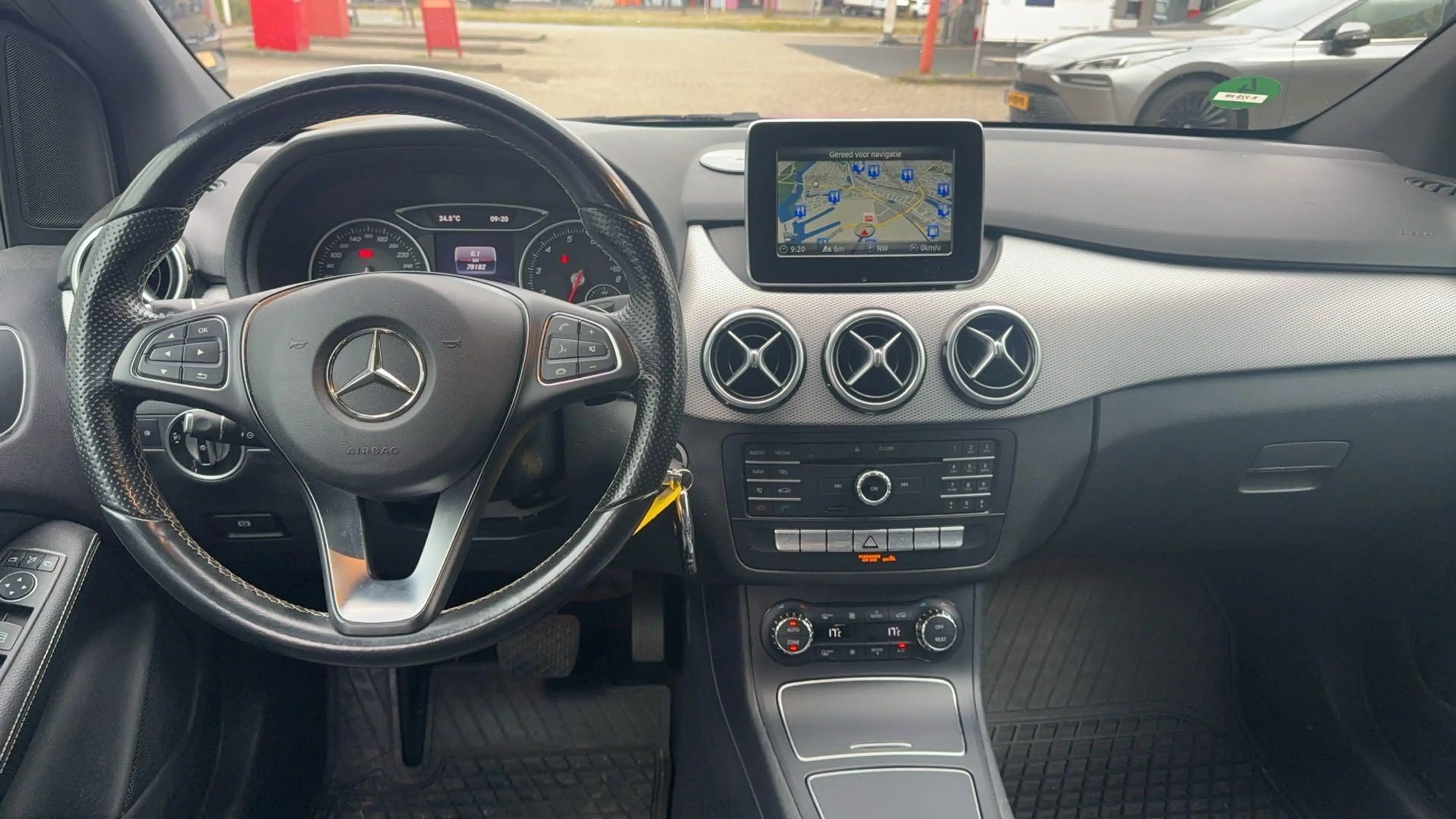 Mercedes-Benz B 180 Prestige Automaat|Sportstoelen|Trekhaak. — photo 9