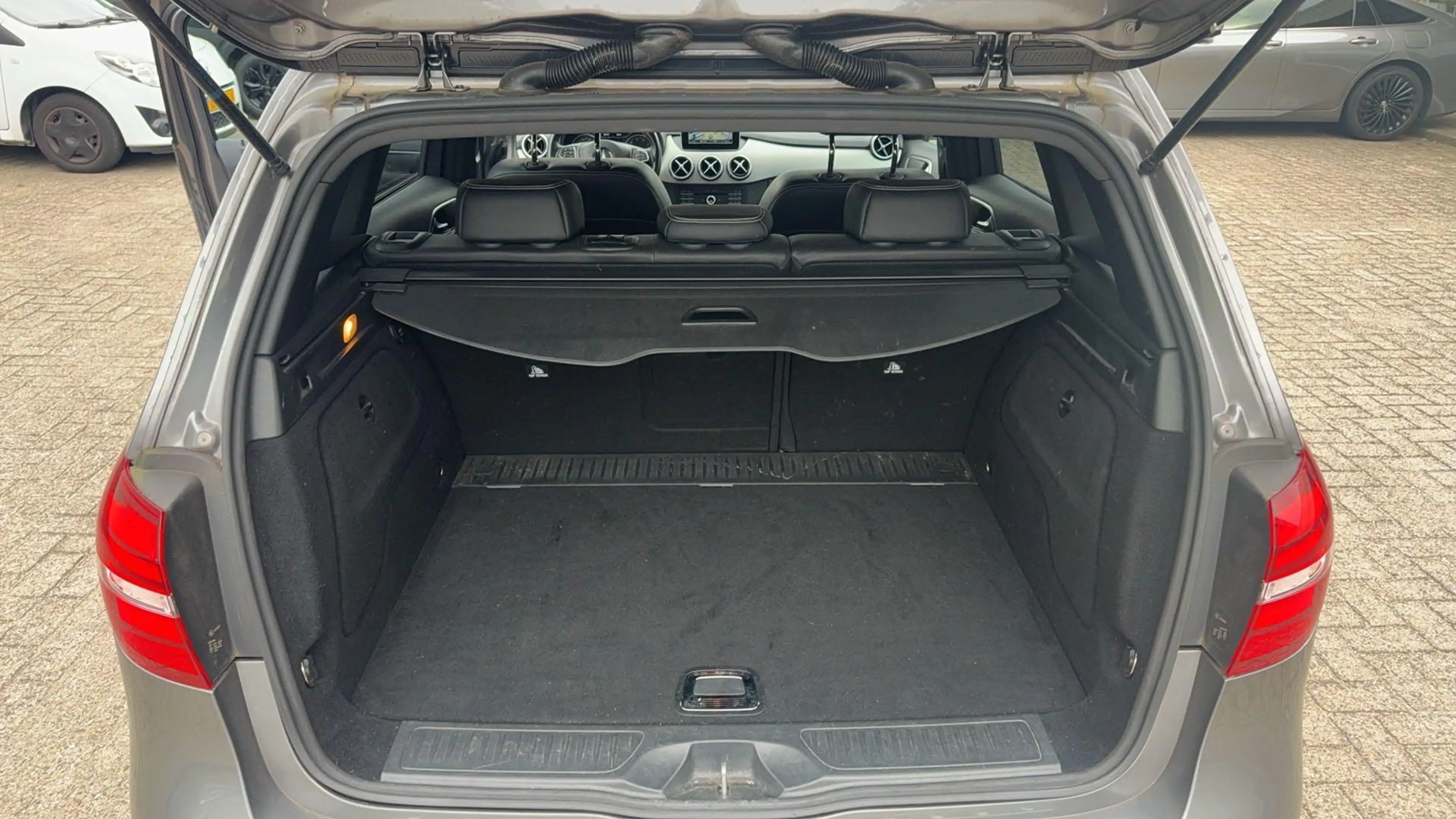 Mercedes-Benz B 180 Prestige Automaat|Sportstoelen|Trekhaak. — photo 15