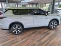 Mitsubishi Outlander 2.4L PHEV Intro Edition Weiß - thumbnail 4