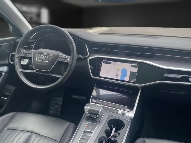 Audi A6 view 10