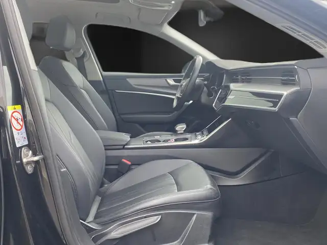 Audi A6 view 12