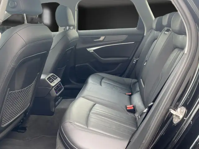 Audi A6 view 14