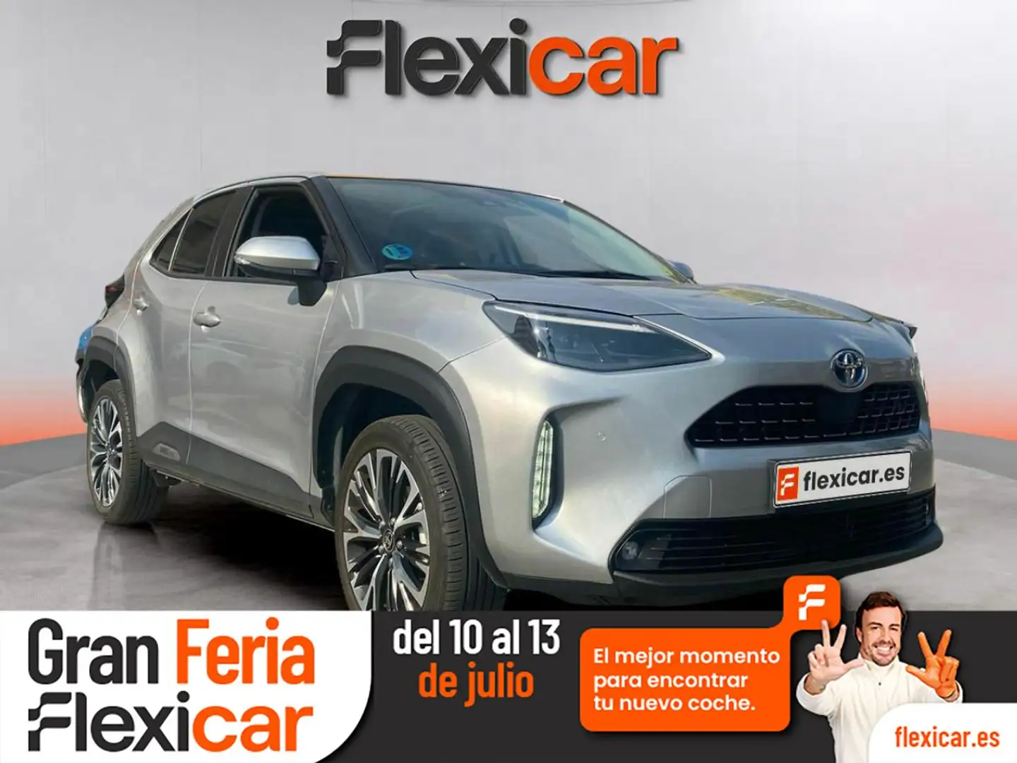 Toyota Yaris Cross 1.5 120H Style Gris - 1