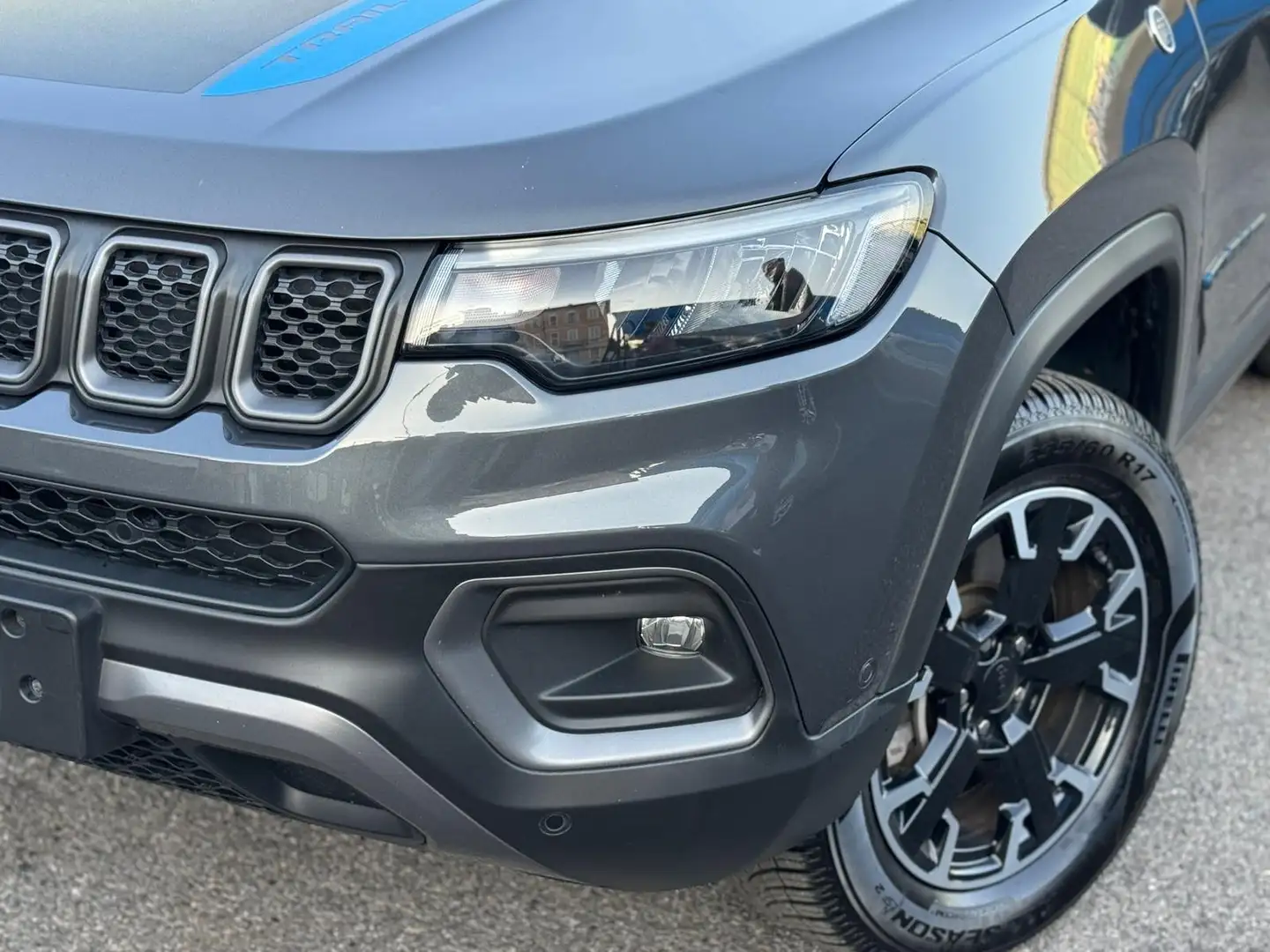Jeep Compass 1.3 turbo t4 phev Trailhawk 4xe auto Grigio - 2