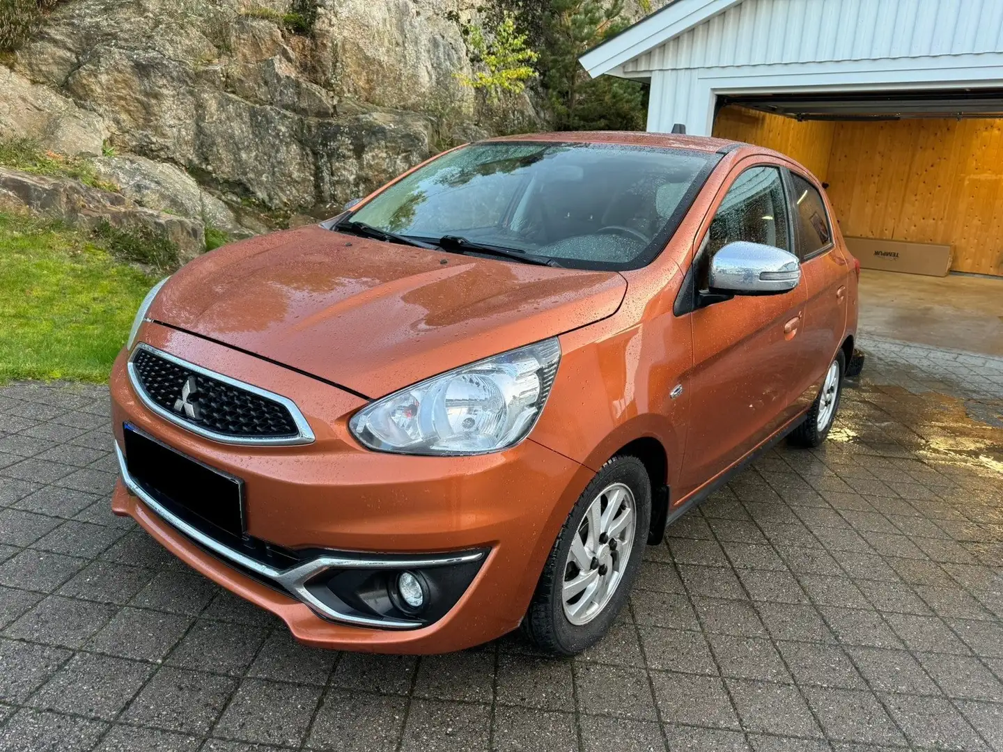 Mitsubishi Space Star Space Star 1.2 Clear Tec Top Naranja - 1