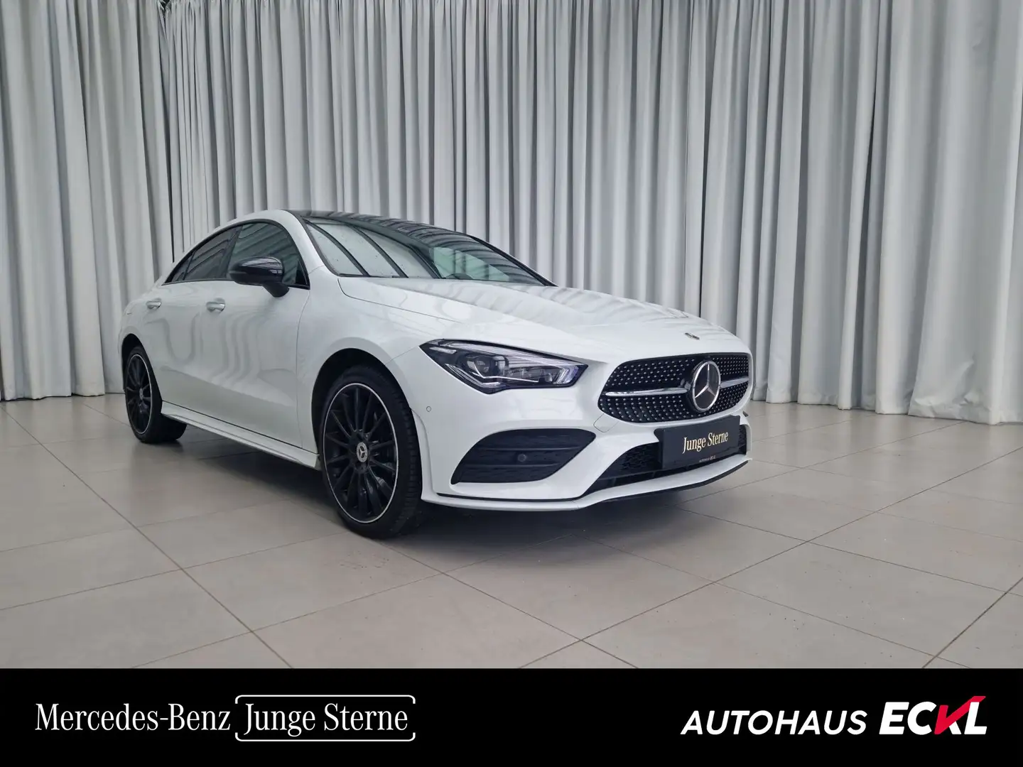Mercedes-Benz CLA 250 e Coupé AMG Line HUD SportS. Weiß - 1
