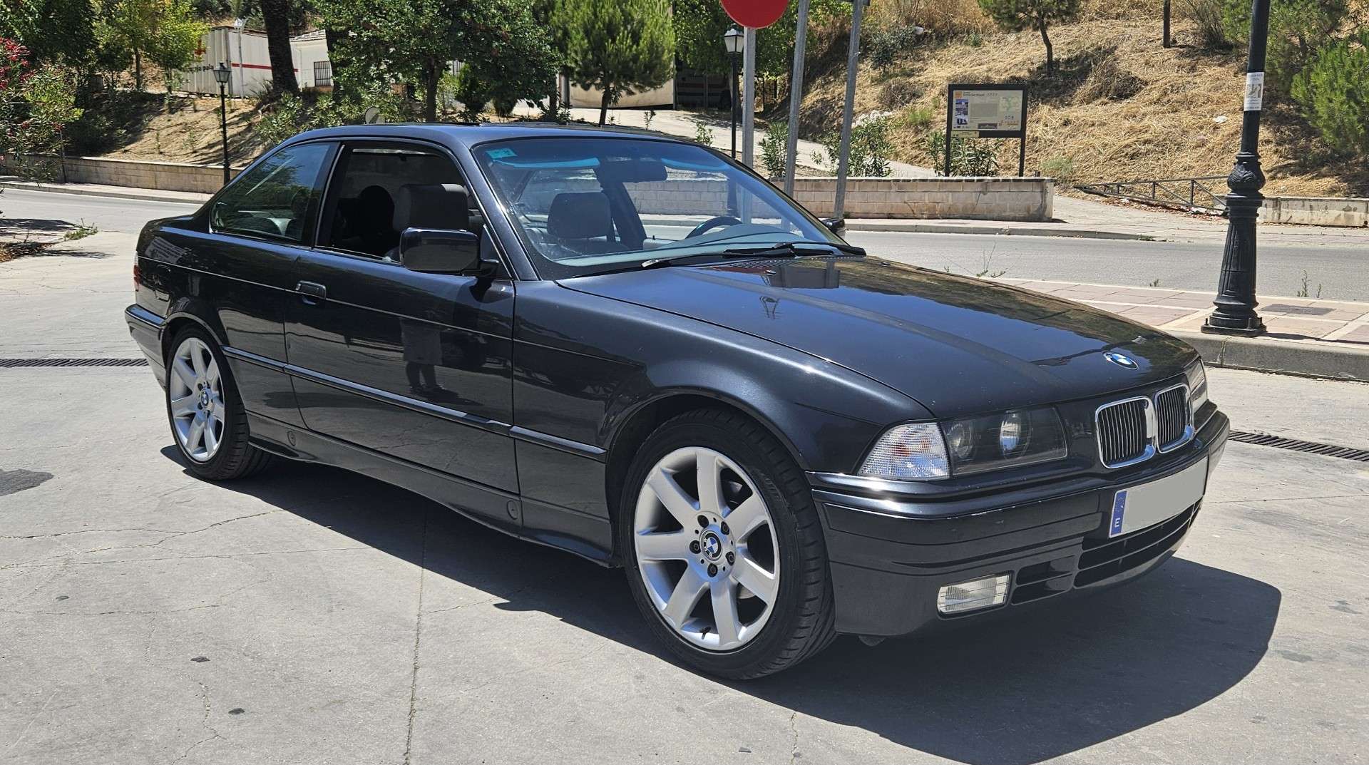 BMW 325 325i - foto 1