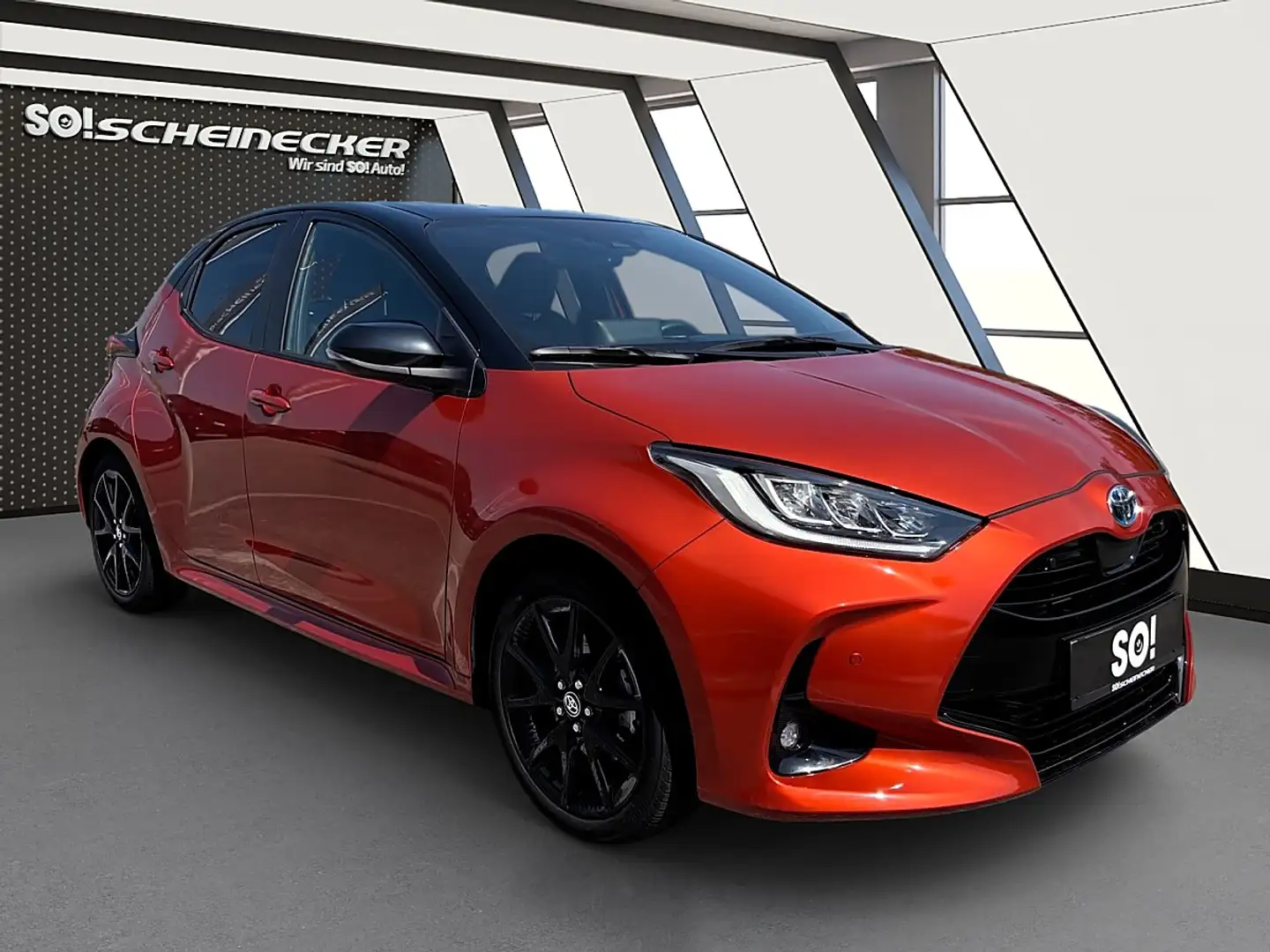 Toyota Yaris 1,5 VVT-i Hybrid Style Orange - 1