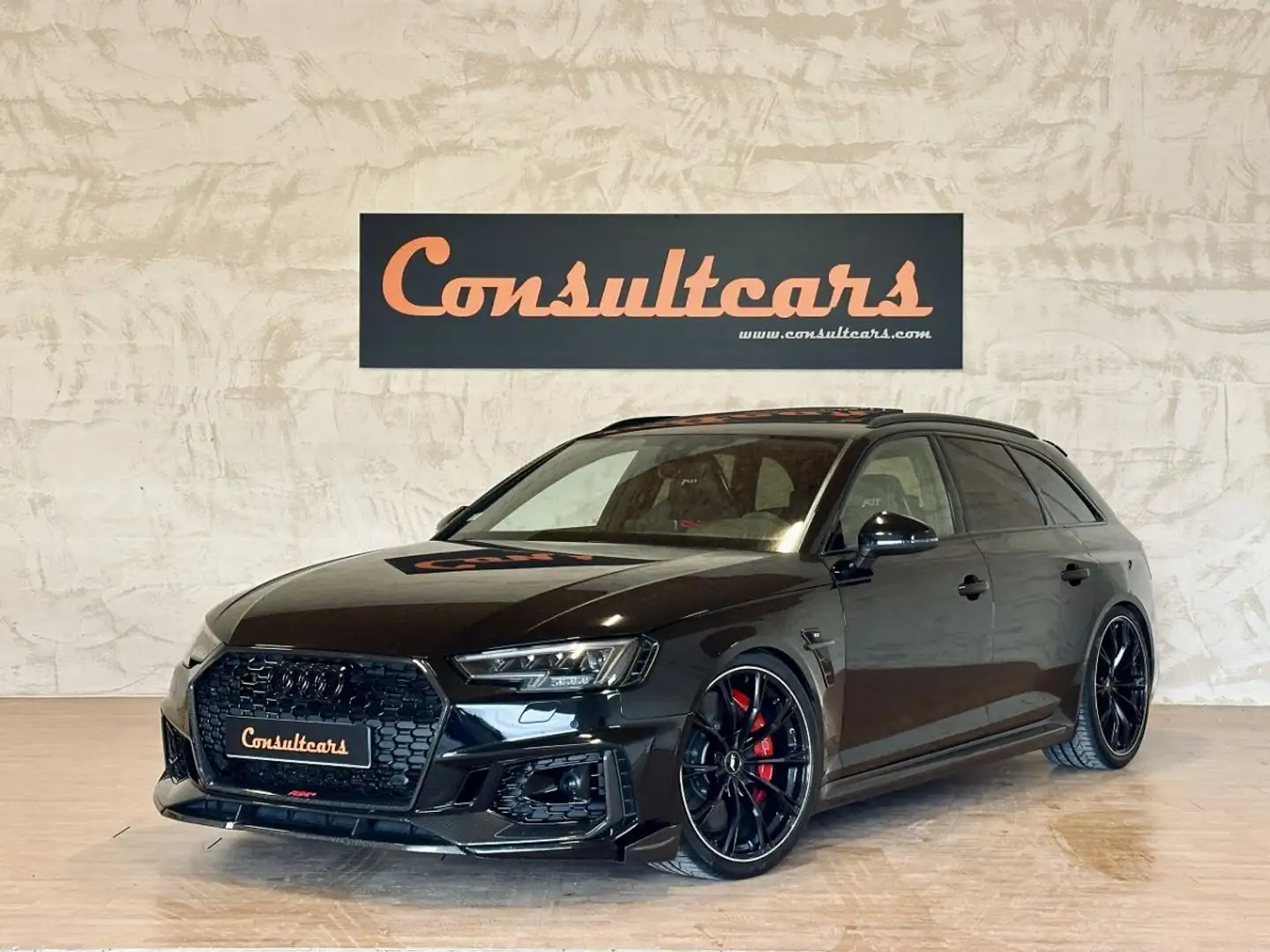 Audi RS4 RS4 + ABT 530 CH Avant 1/50 Noir - 1