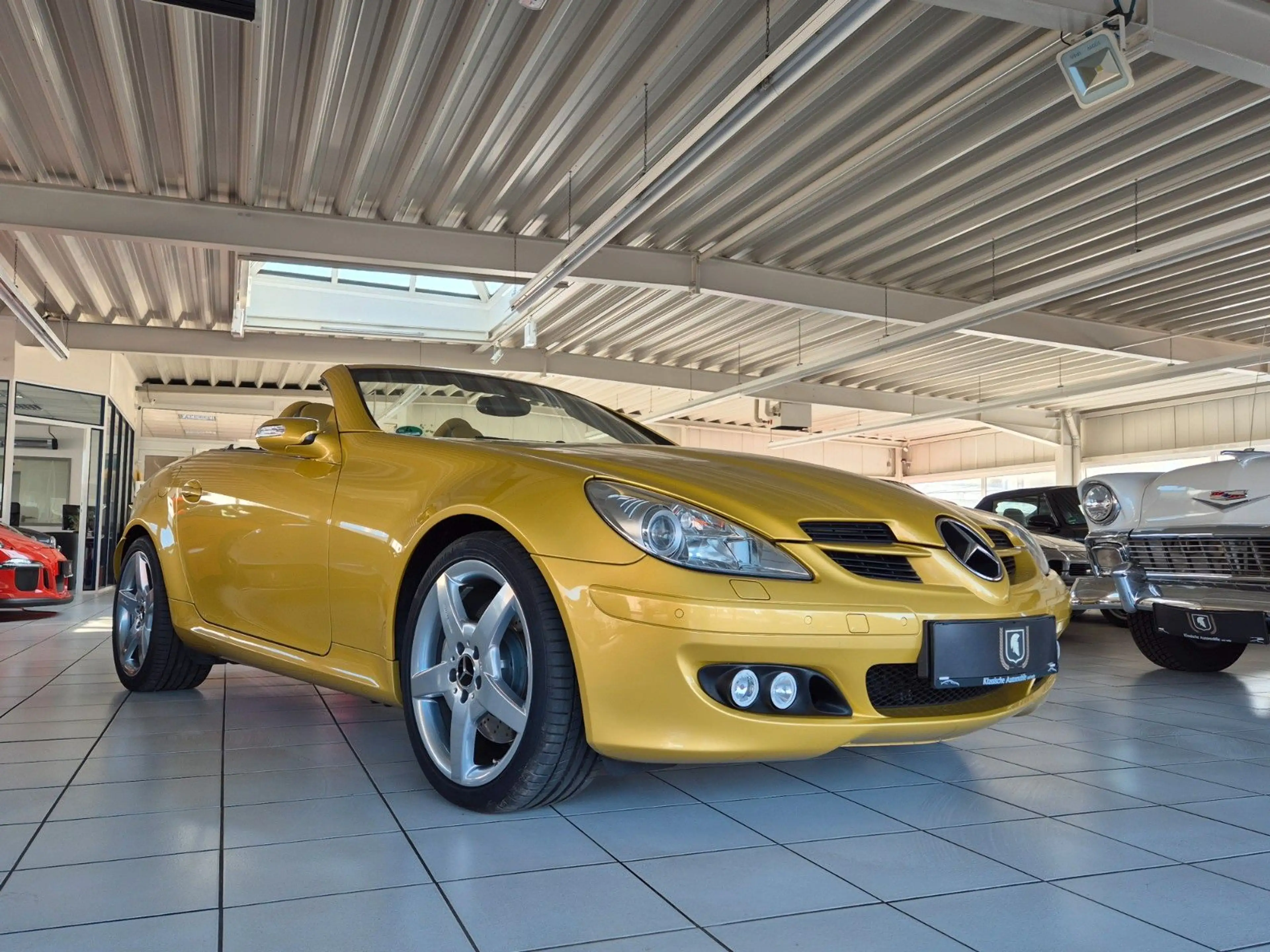 Mercedes-Benz SLK 350 /Komplettes Designo Fahrzeug/Jahreswagen! — photo 3