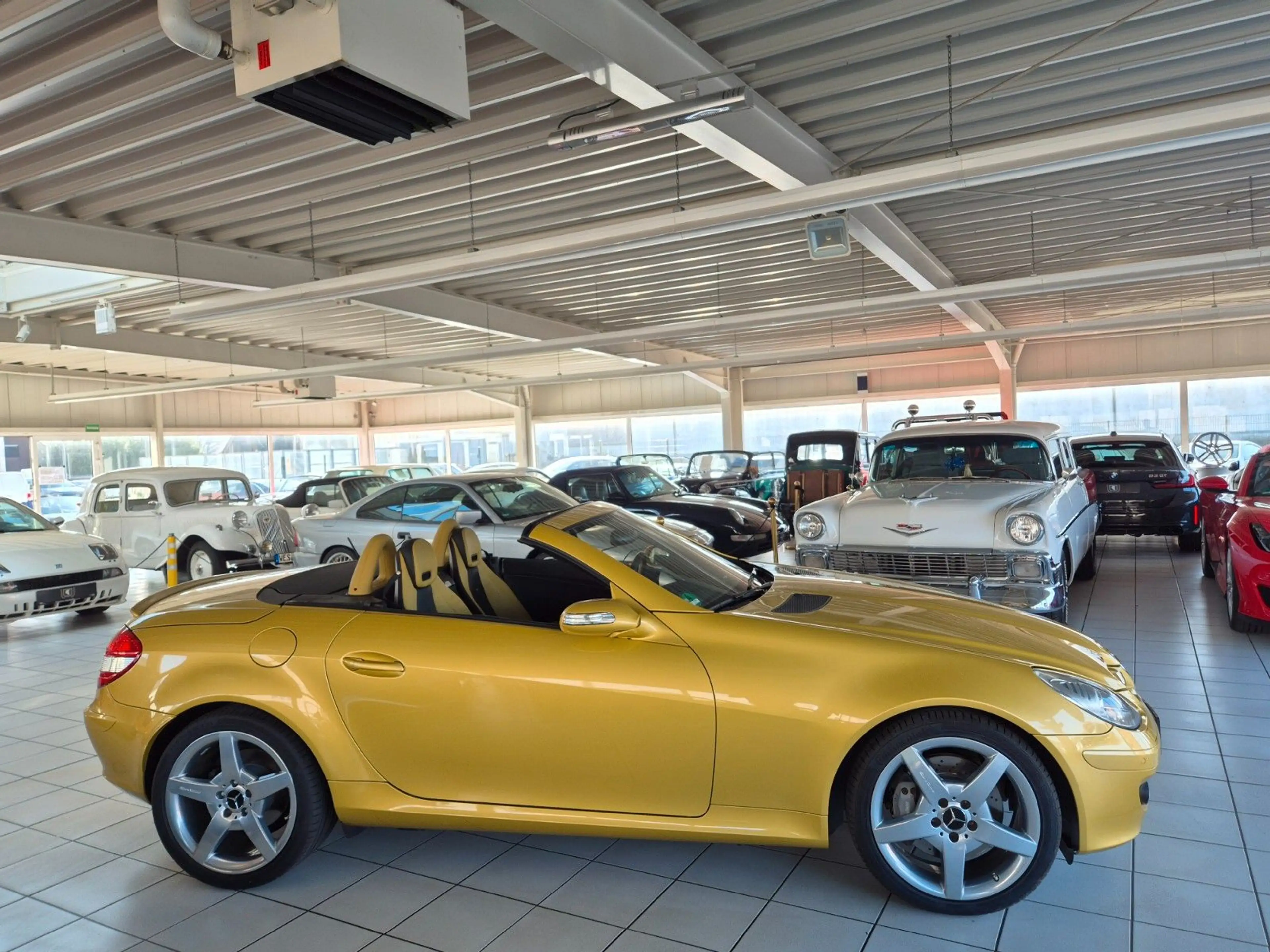 Mercedes-Benz SLK 350 /Komplettes Designo Fahrzeug/Jahreswagen! — photo 4