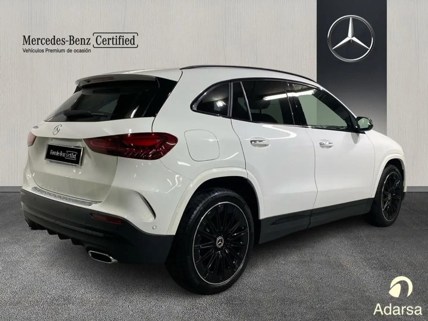 Mercedes-Benz GLA 250 e con tecnología híbrida EQ - 2