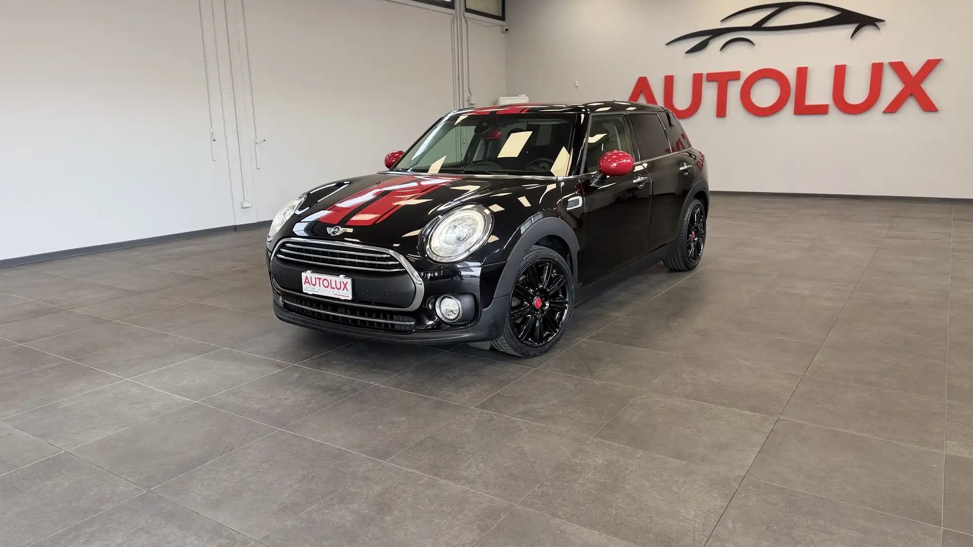 MINI One D Clubman 1.5d Hype auto Schwarz - 1
