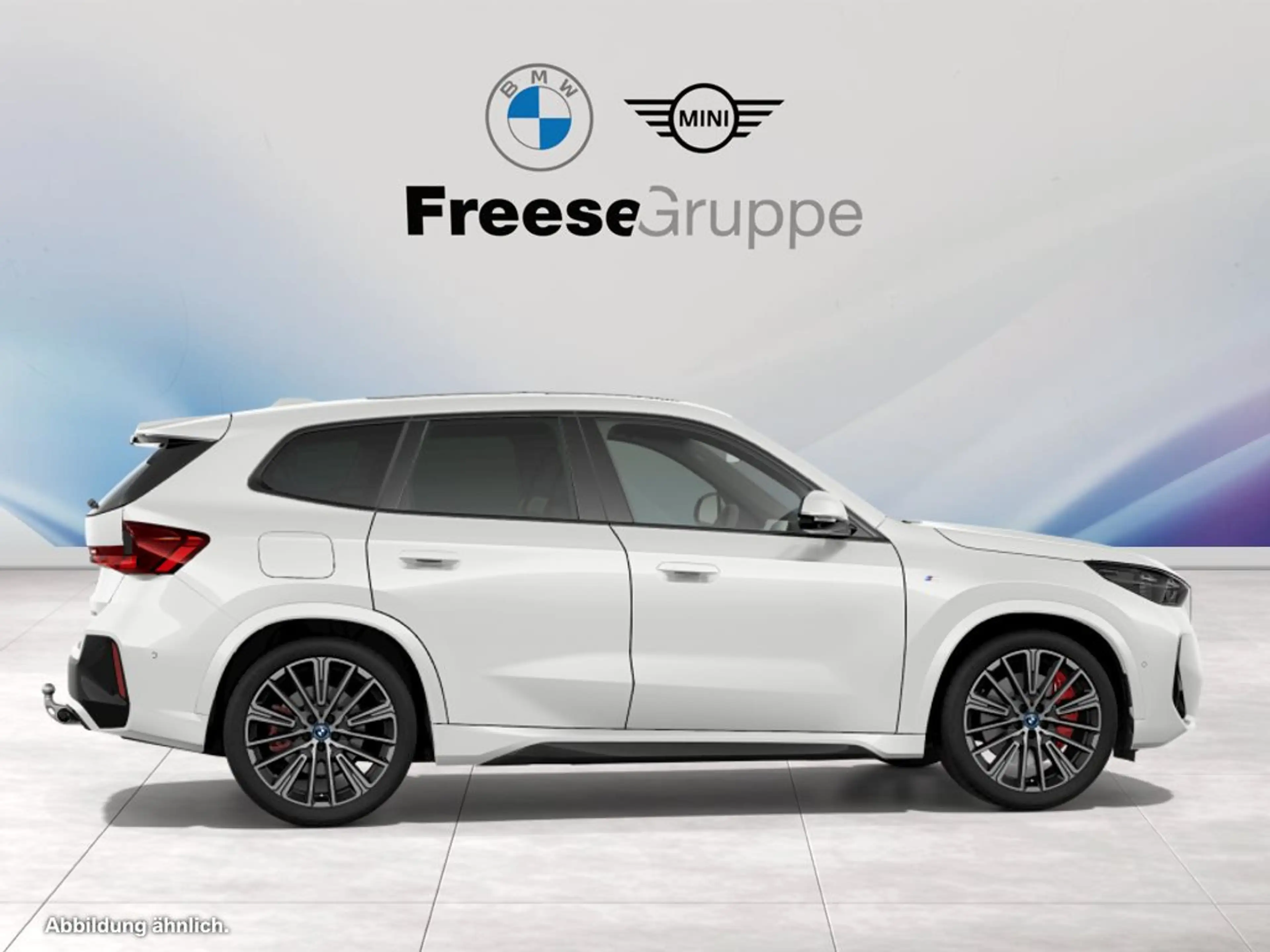 BMW iX1 xDrive30 AHK 360° STANDHZ HEAD-UP PANO RFK — photo 8