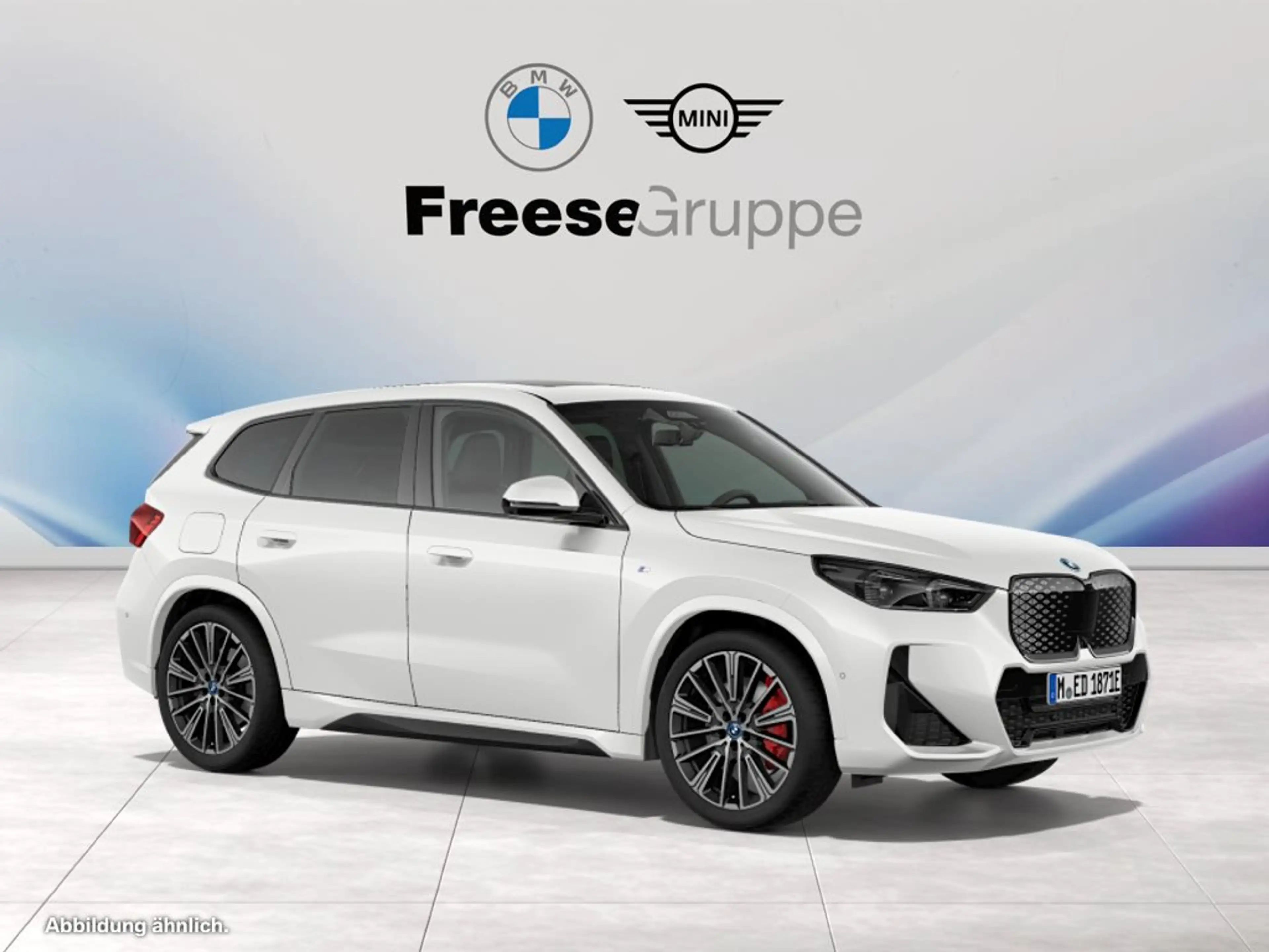 BMW iX1 xDrive30 AHK 360° STANDHZ HEAD-UP PANO RFK — photo 9