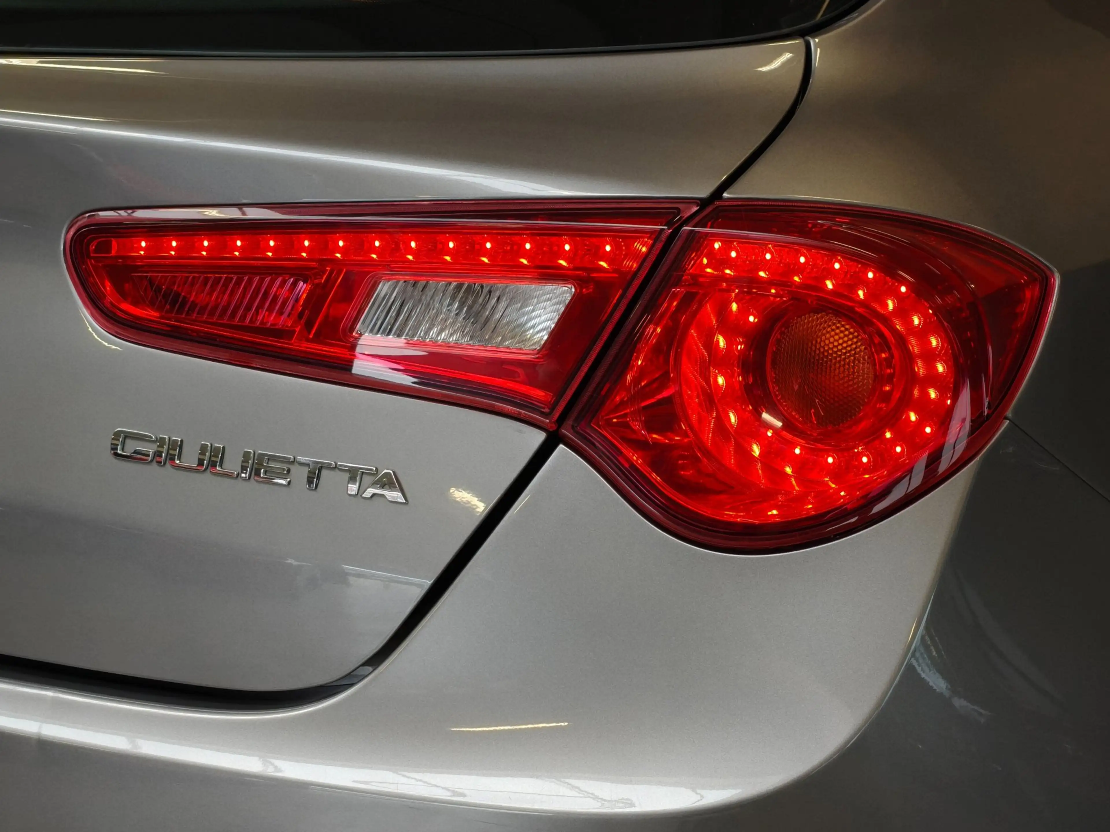 Alfa Romeo Giulietta 1.4 T Navi - Cognac Leder - 100% onderhouden — photo 7