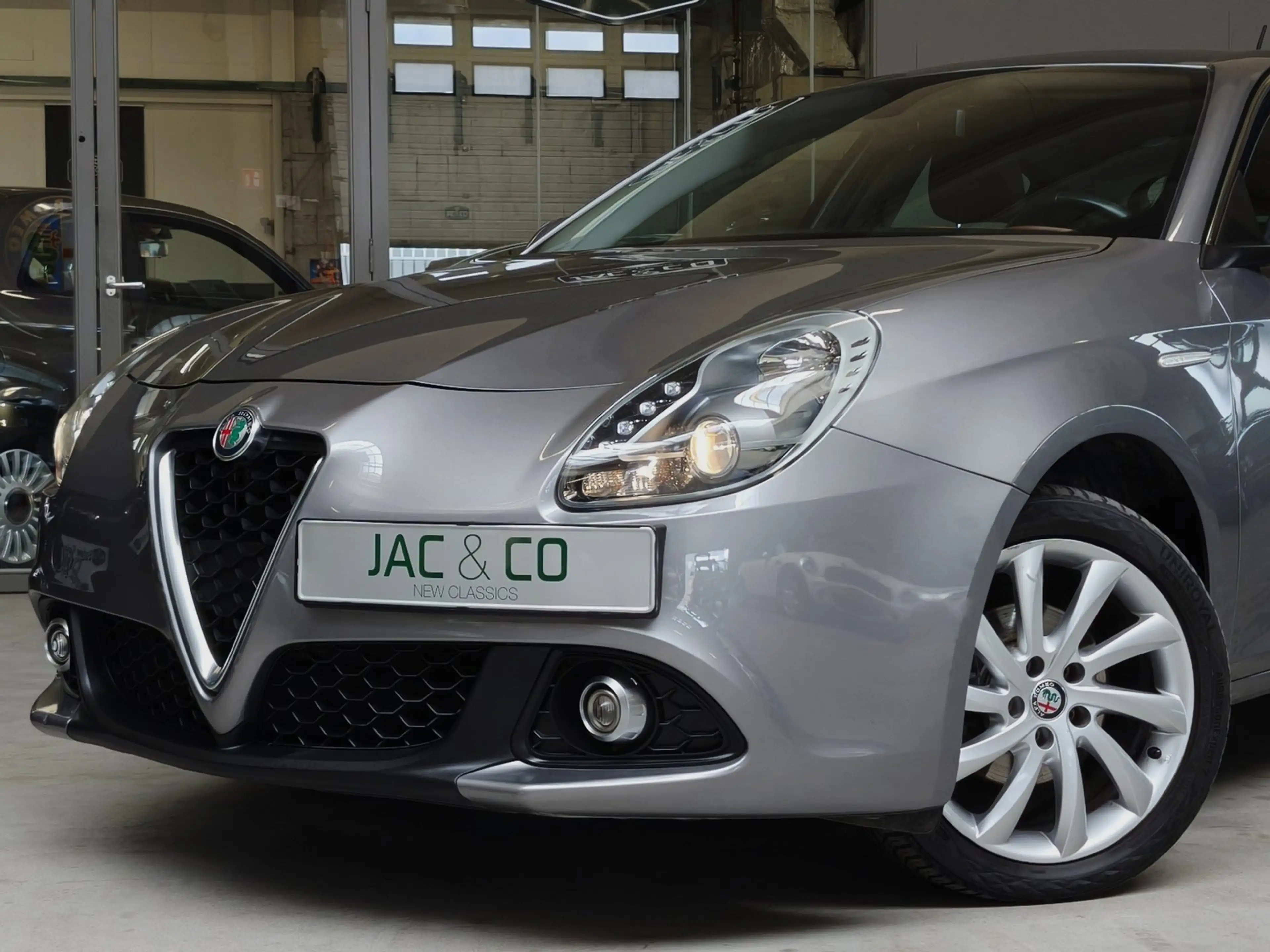 Alfa Romeo Giulietta 1.4 T Navi - Cognac Leder - 100% onderhouden — photo 2