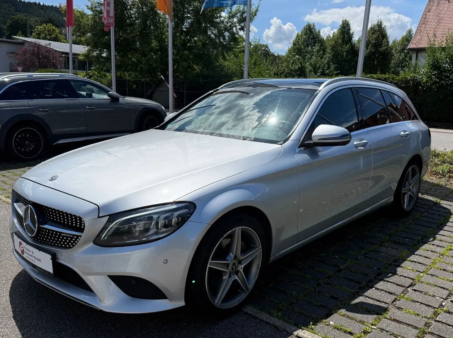 Mercedes-Benz C 200 T Avantgarde/Pano/AHK/Navi/AMG Silber - 1