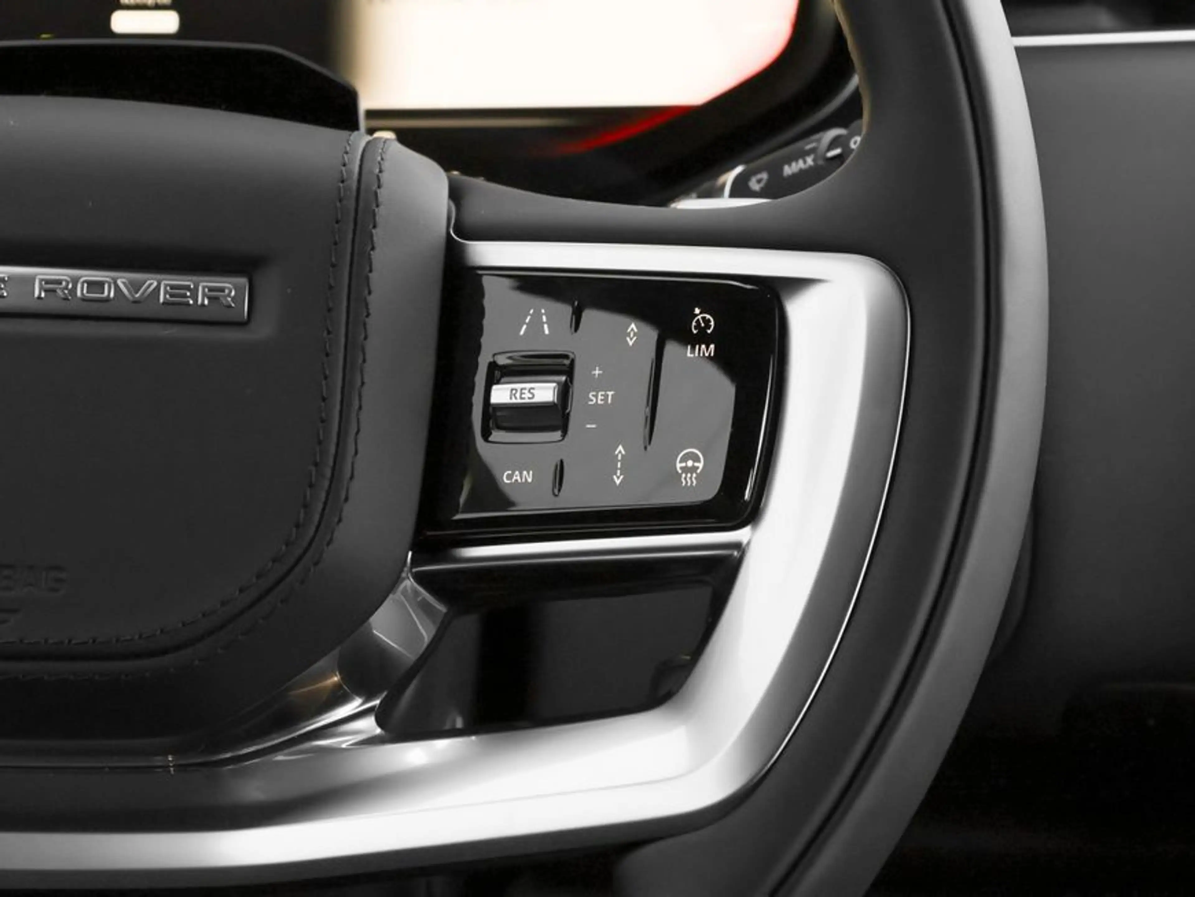 Land Rover Range Rover P460e Hybrid SE 280 kW, 5-türig — photo 12