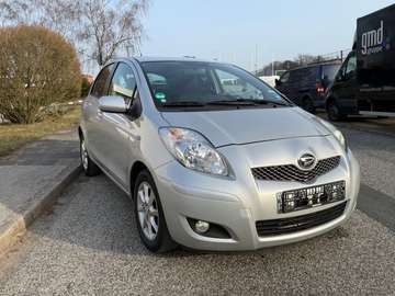 1.3 TOYOTA YARIS AUTOMATIK
