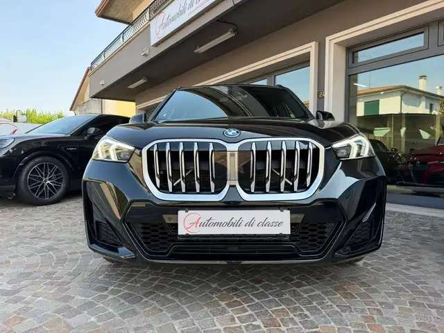 BMW X1 view 2