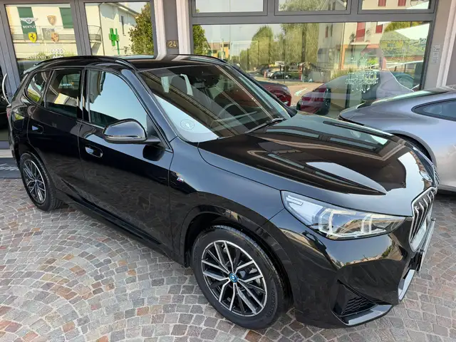 BMW X1 view 5