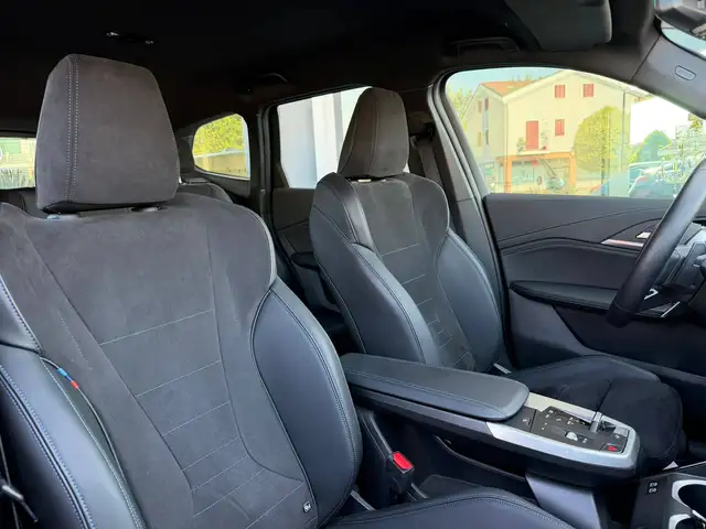 BMW X1 view 11