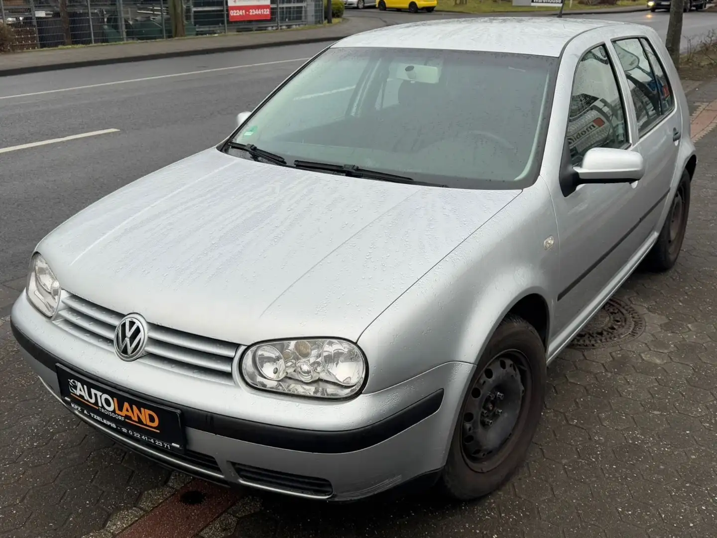 Volkswagen Golf 1.4 *NUR 155 TKM*KLIMA*TÜV NEU*4/5 TÜRER* Gris - 1