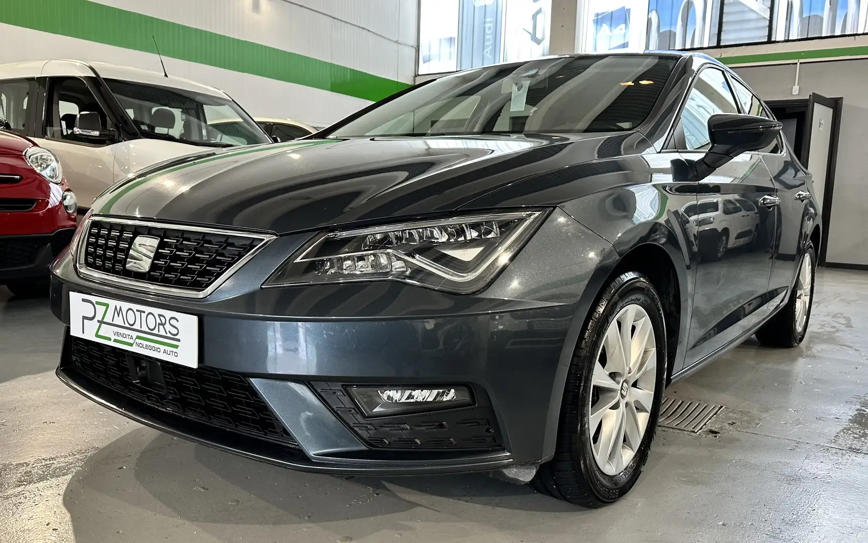 SEAT Leon Leon 1.6 tdi Style 115cv - PROMO FINANZIAMENTO Grigio - 1