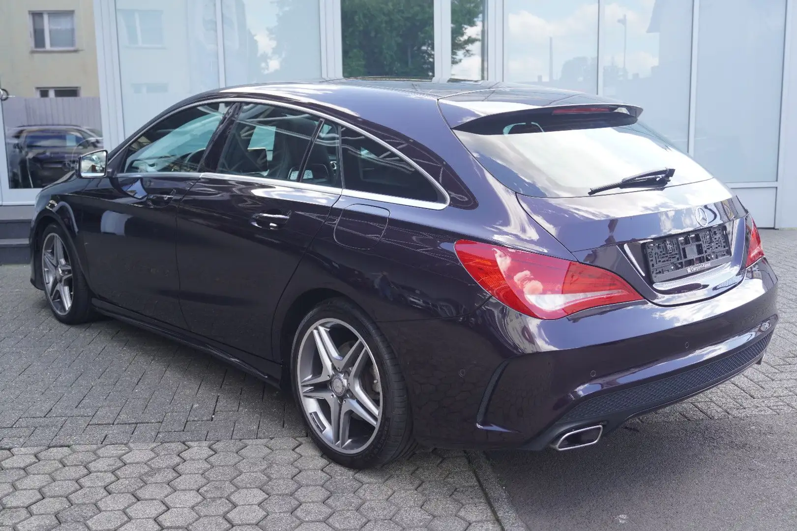 Mercedes-Benz CLA 250 CLA 250 AMG Shooting Brake Navi/Pano/ACC Lila - 2