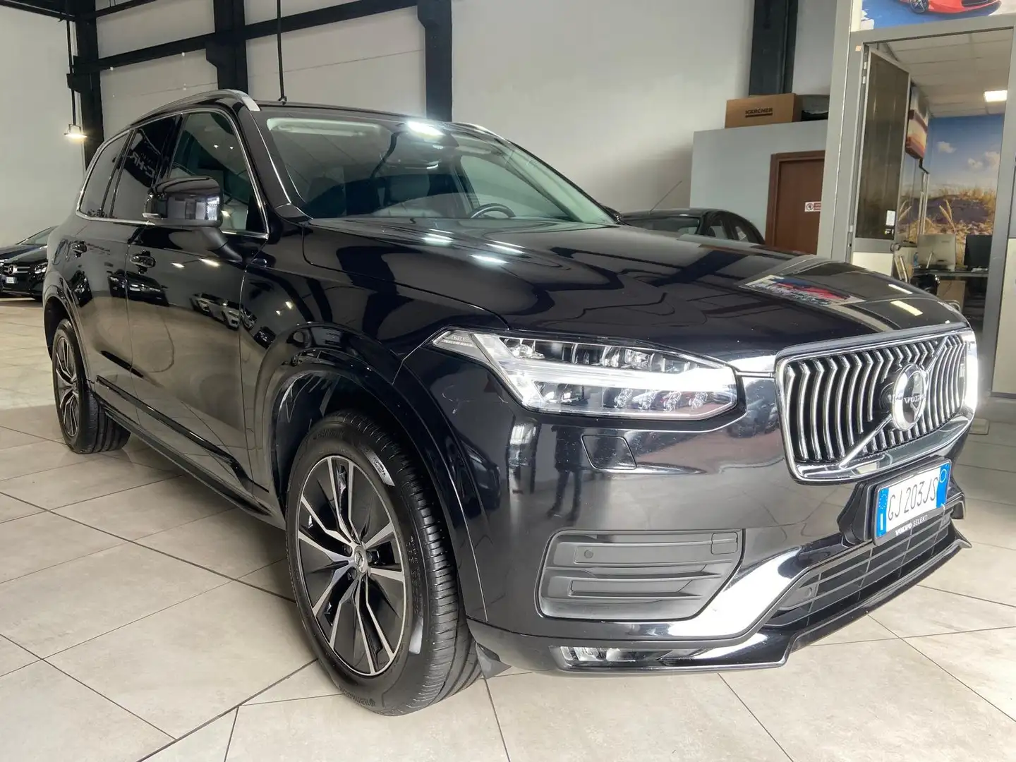 Volvo XC90 XC90 MOMENTUM 7 POSTI Nero - 2