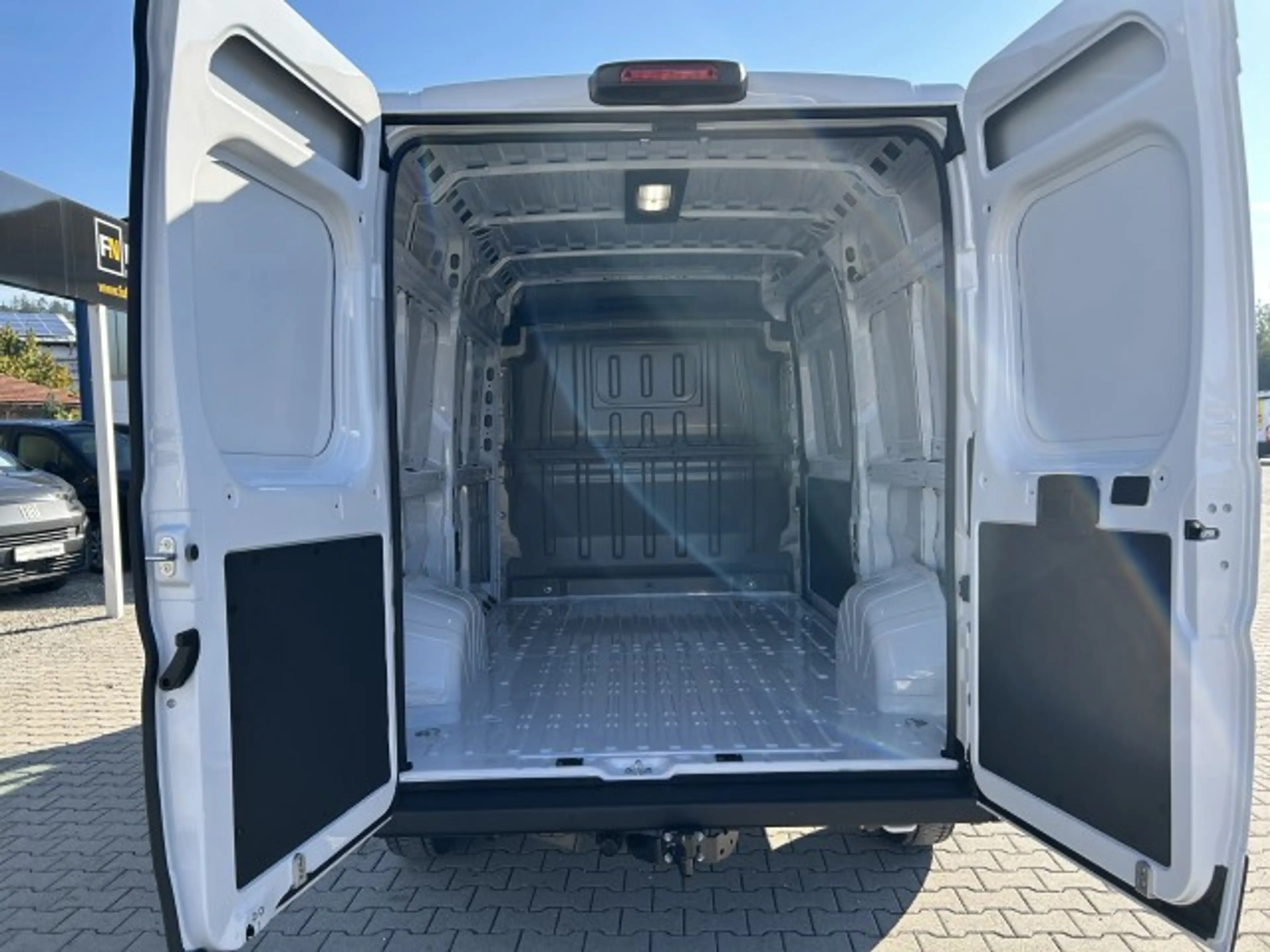 Fiat Ducato KASTENWAGEN 35 L2H2 140 MT — photo 6