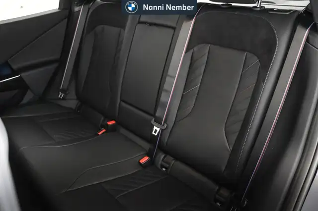 BMW X3 view 14