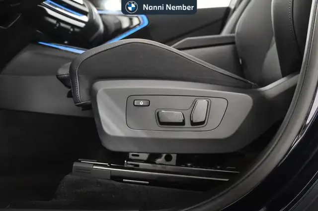 BMW X3 view 13
