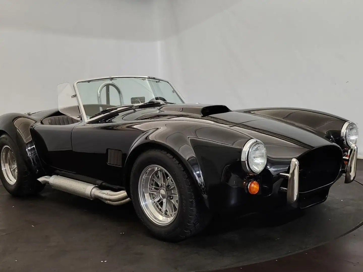 AC Cobra 427 Classic Roadsters Negro - 1