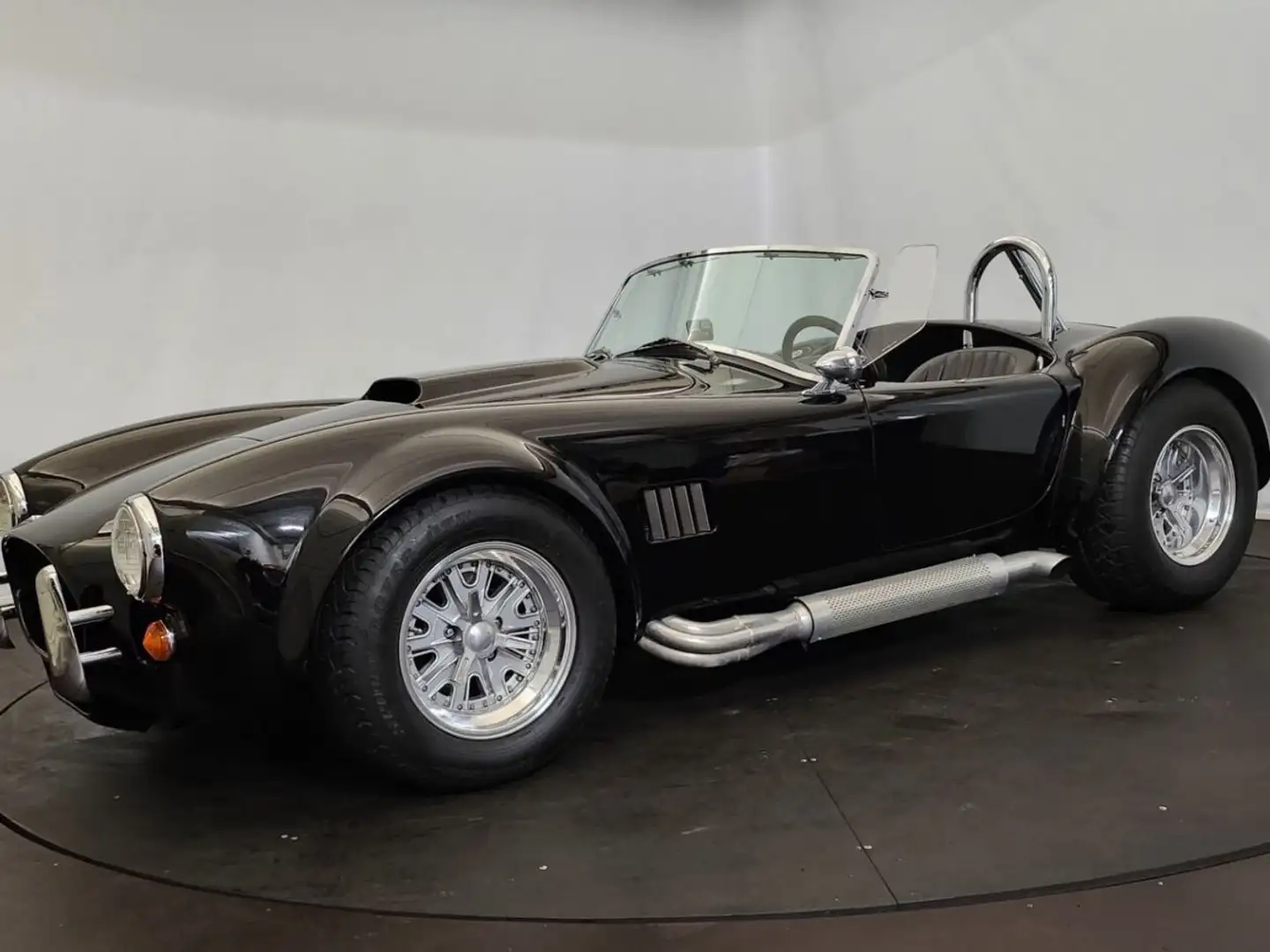 AC Cobra 427 Classic Roadsters Negro - 2