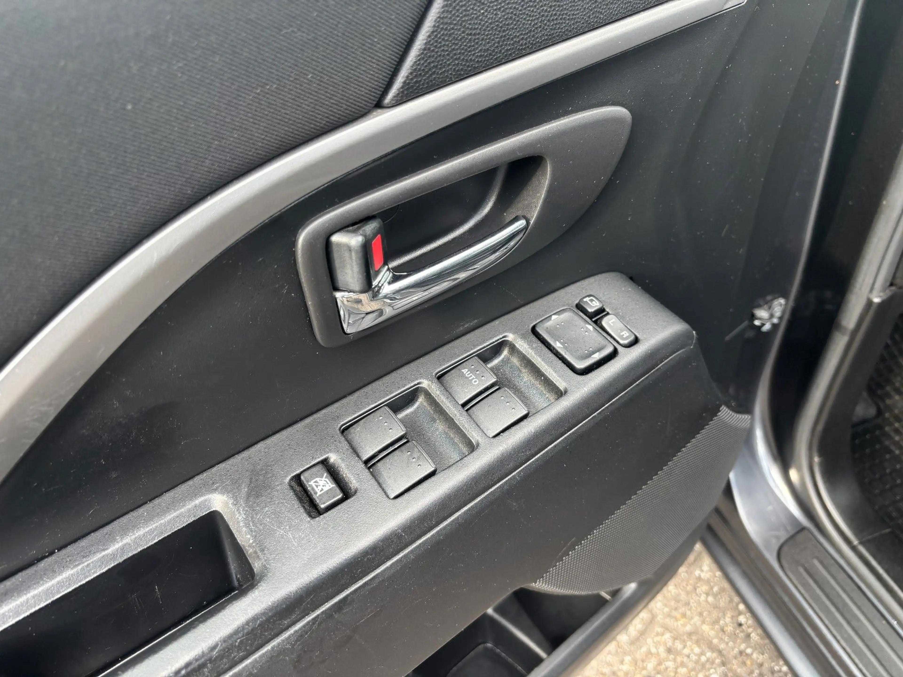 Mazda 5 1.8  Edition NAVi+Kamera*Tempomat*7-Sitzer*TÜV — photo 12